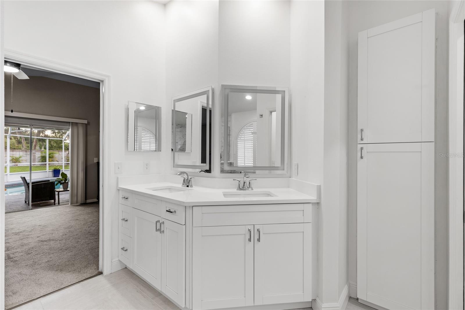 22861 STERLING MANOR LOOP