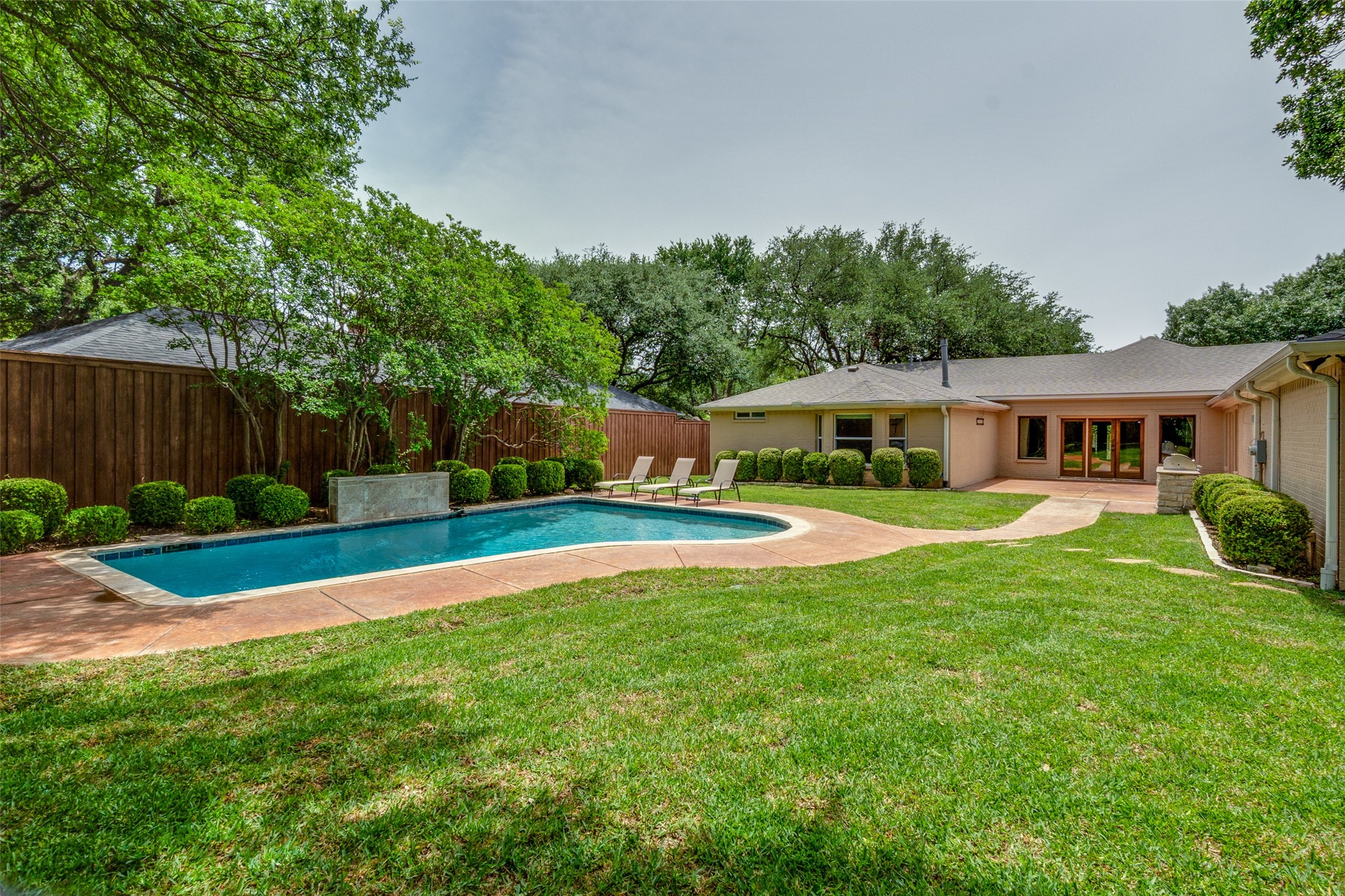 6909 Joyce Way