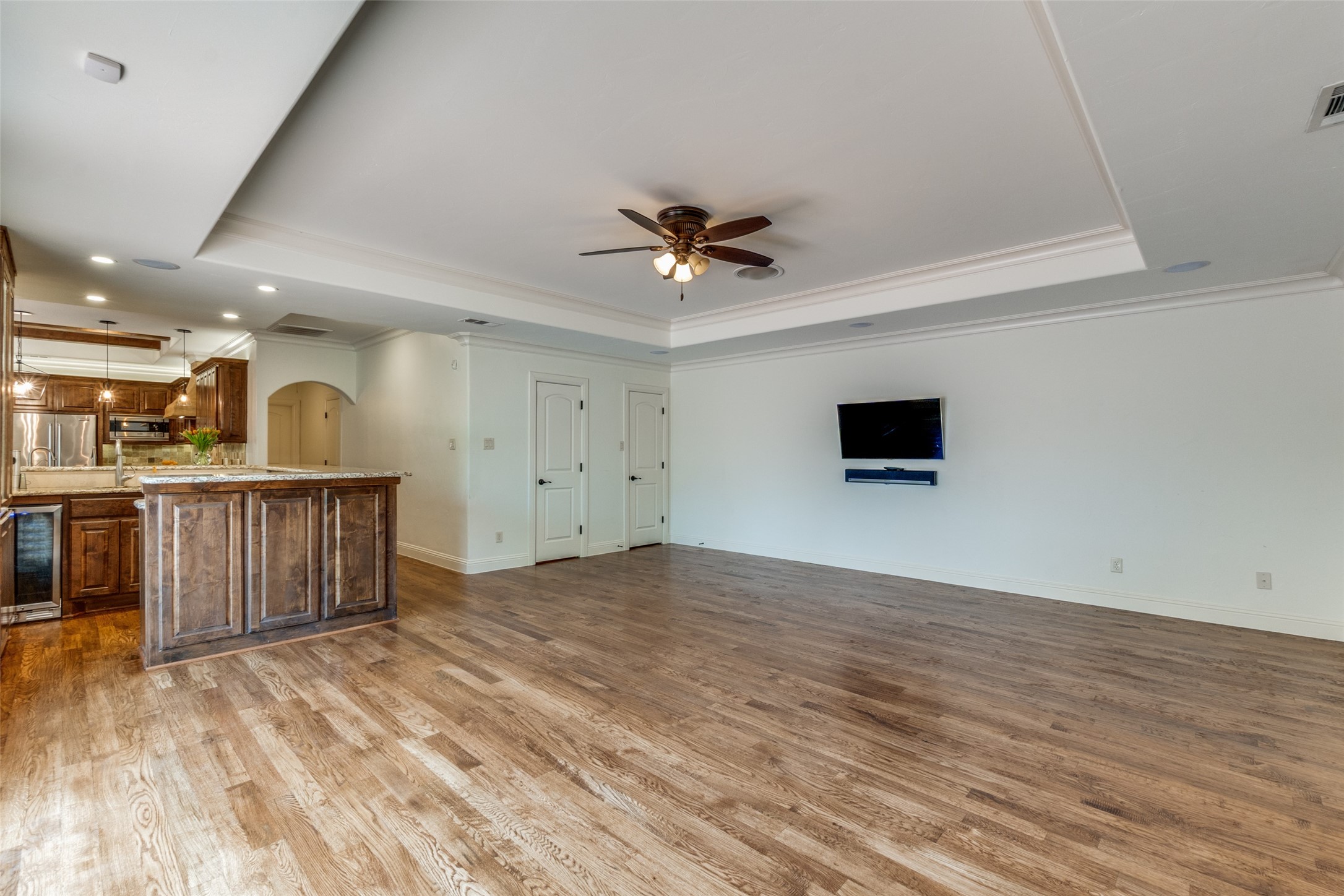 6909 Joyce Way