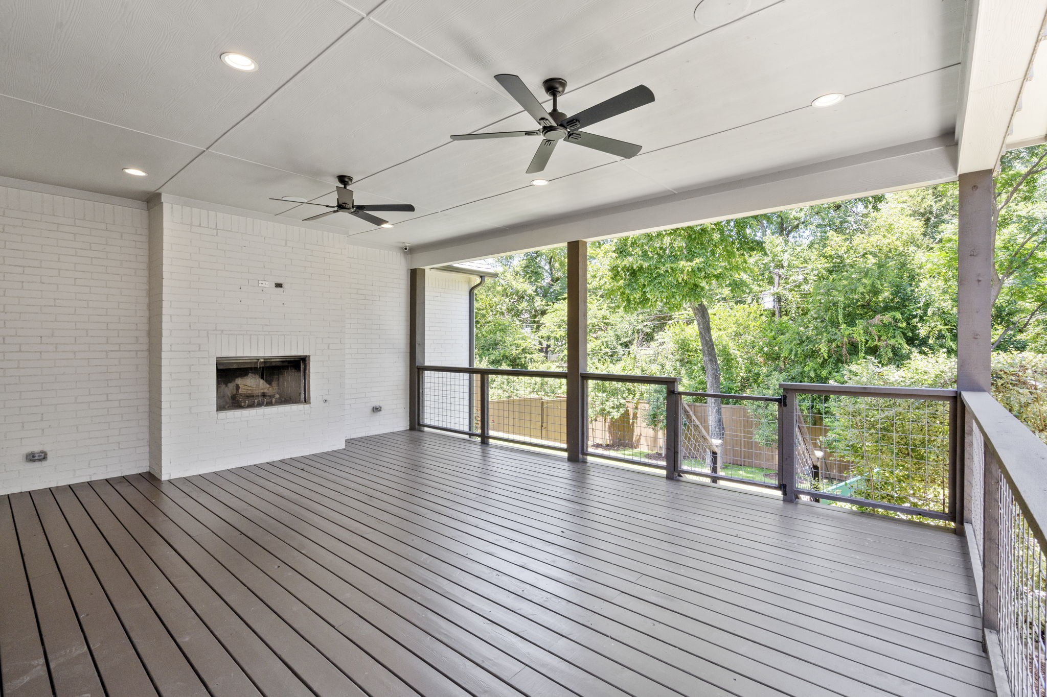 7841 Blackbird Lane