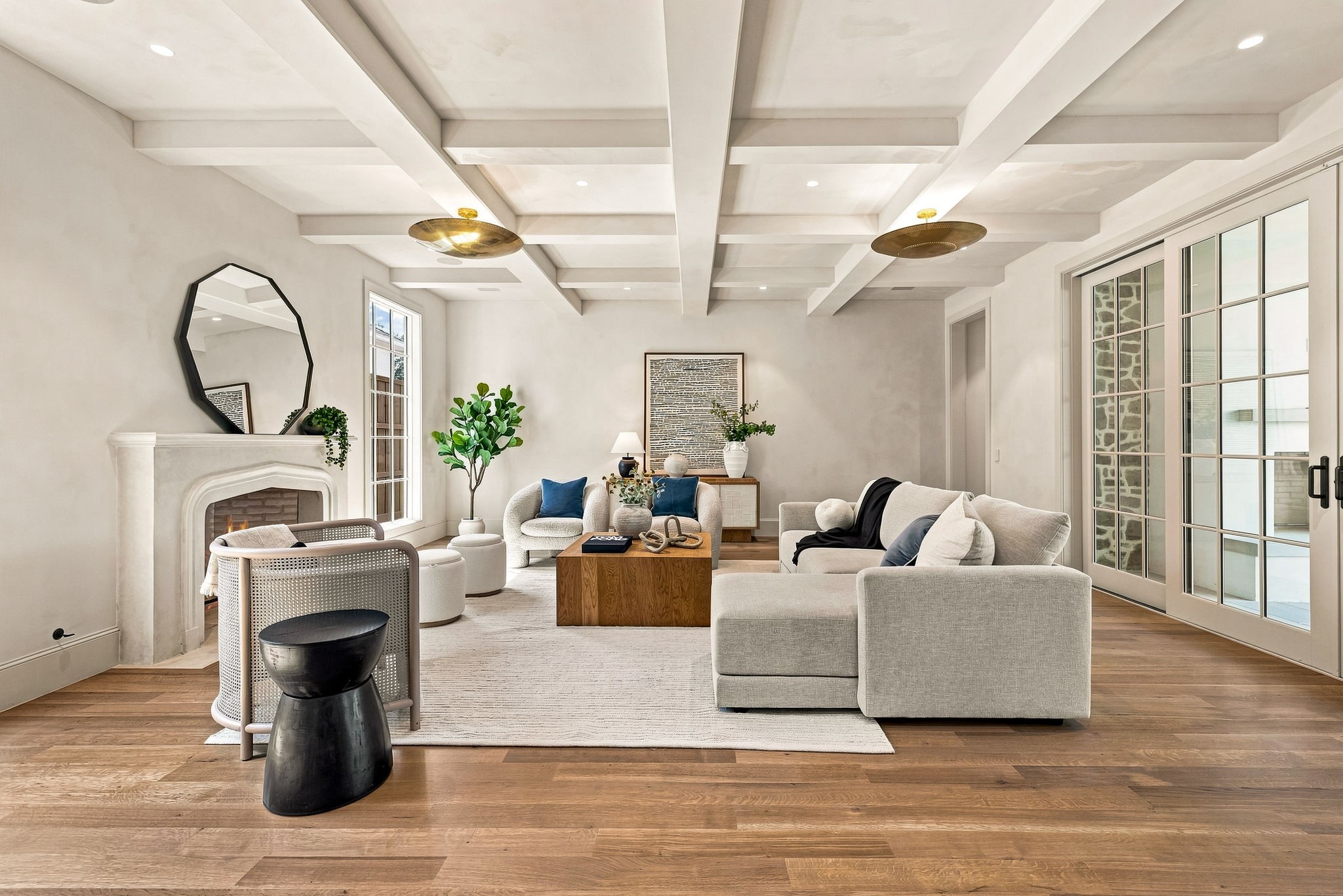 6526 Woodland Drive