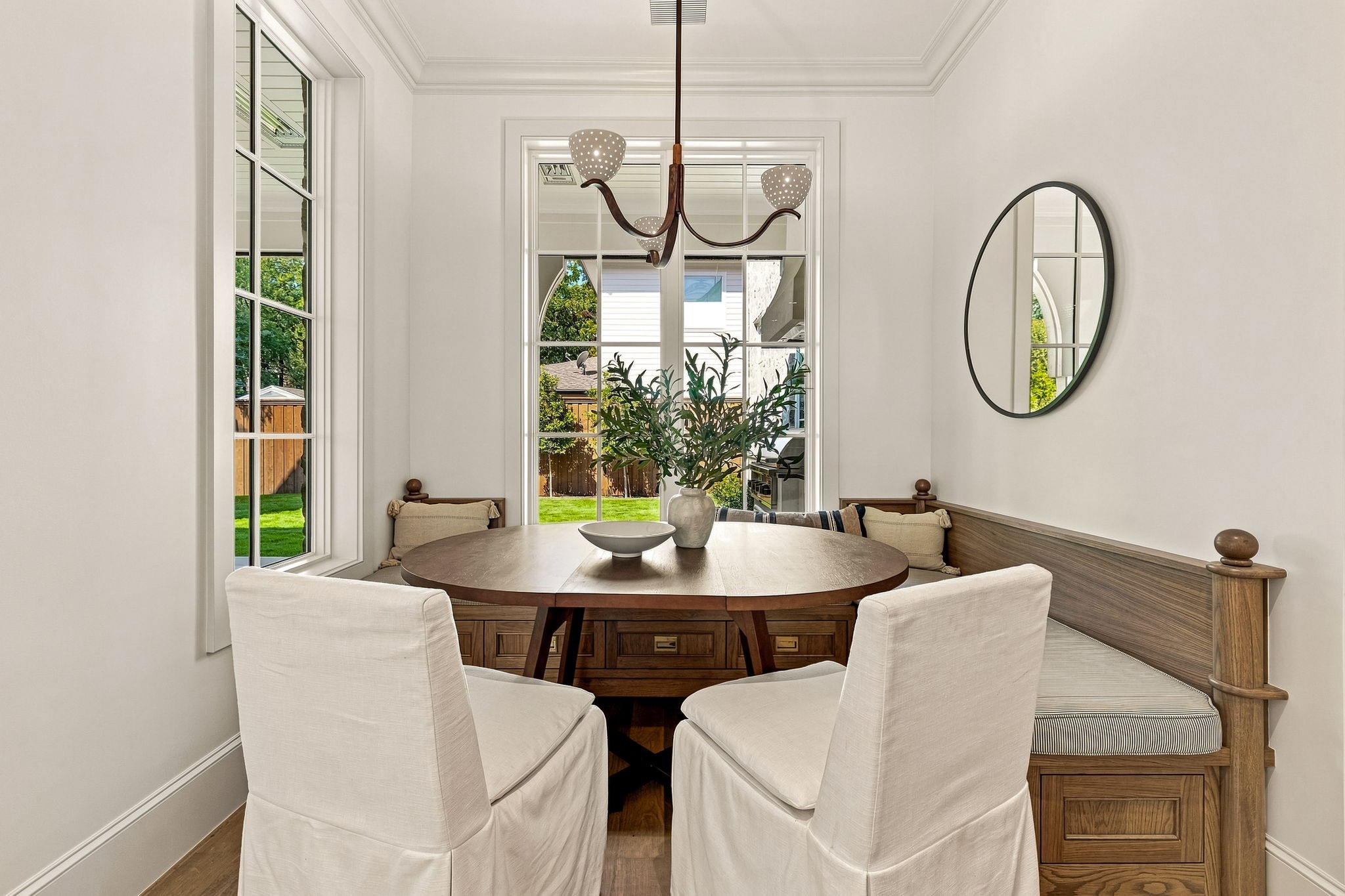 6526 Woodland Drive