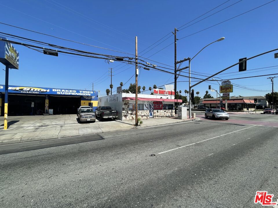 1455 E Rosecrans Avenue