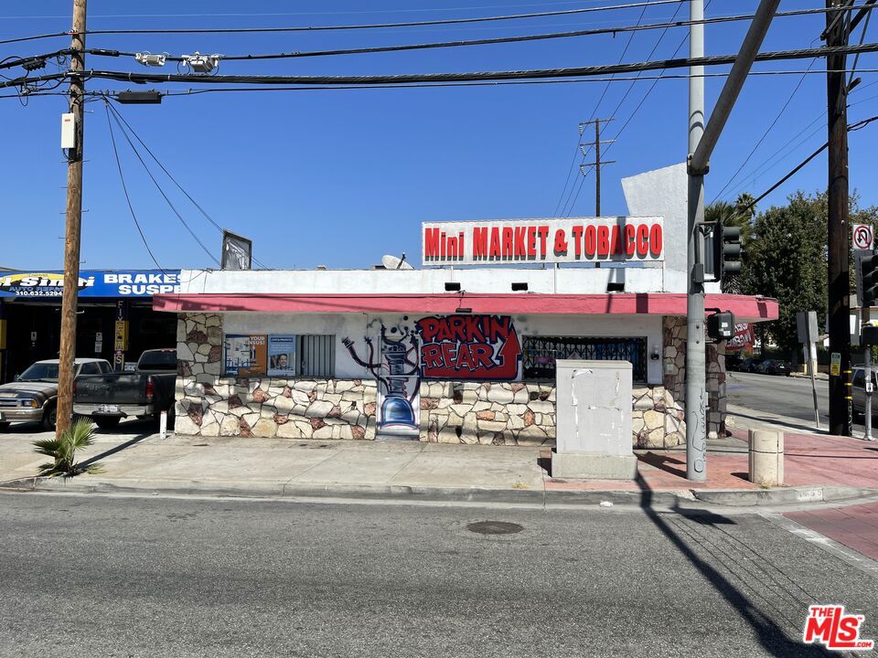 1455 E Rosecrans Avenue