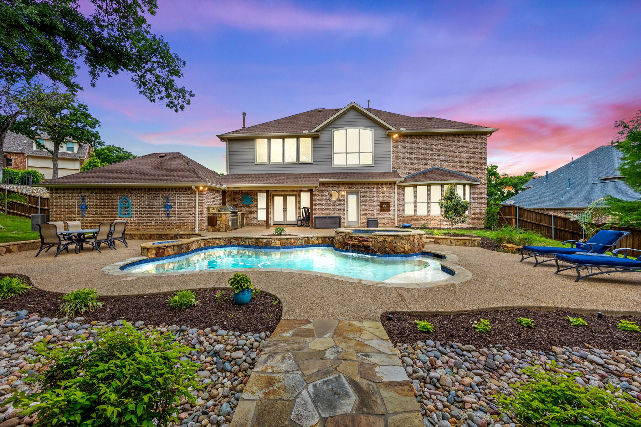 711 Windsor Court