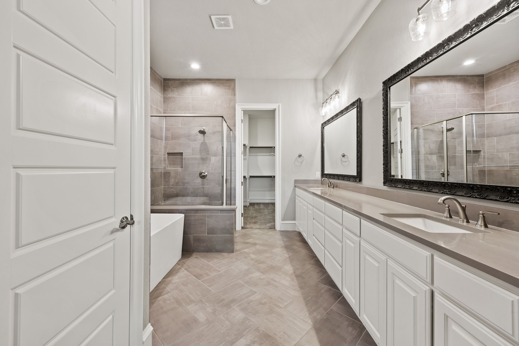 3416 Dovehill Drive