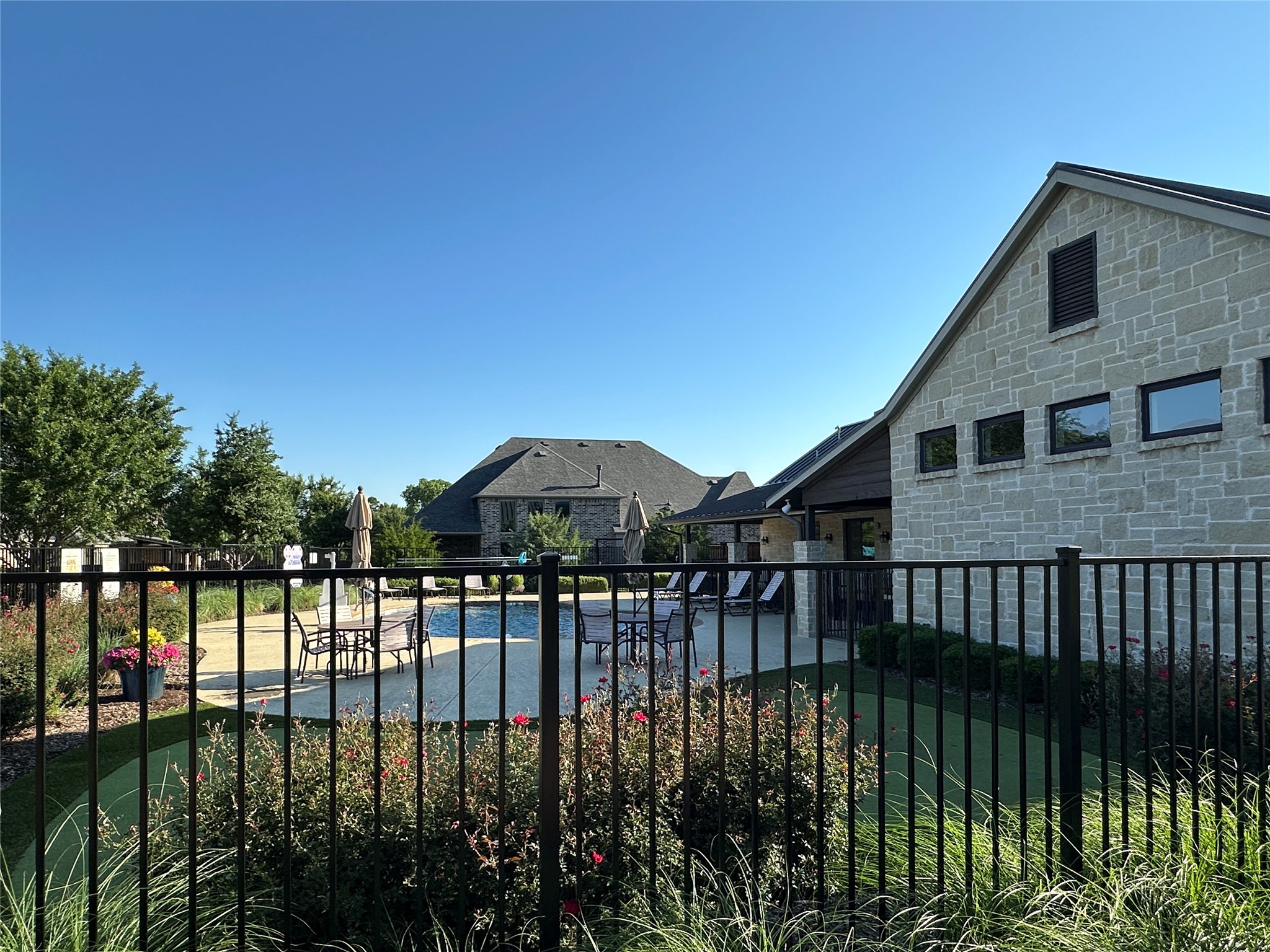 123 Freesia Drive
