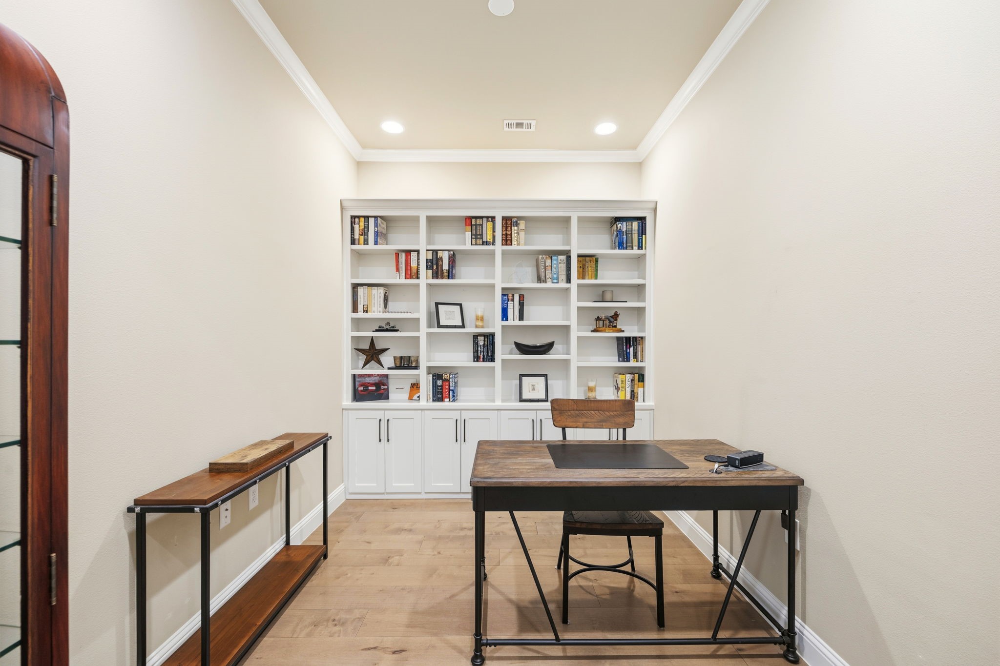 123 Freesia Drive