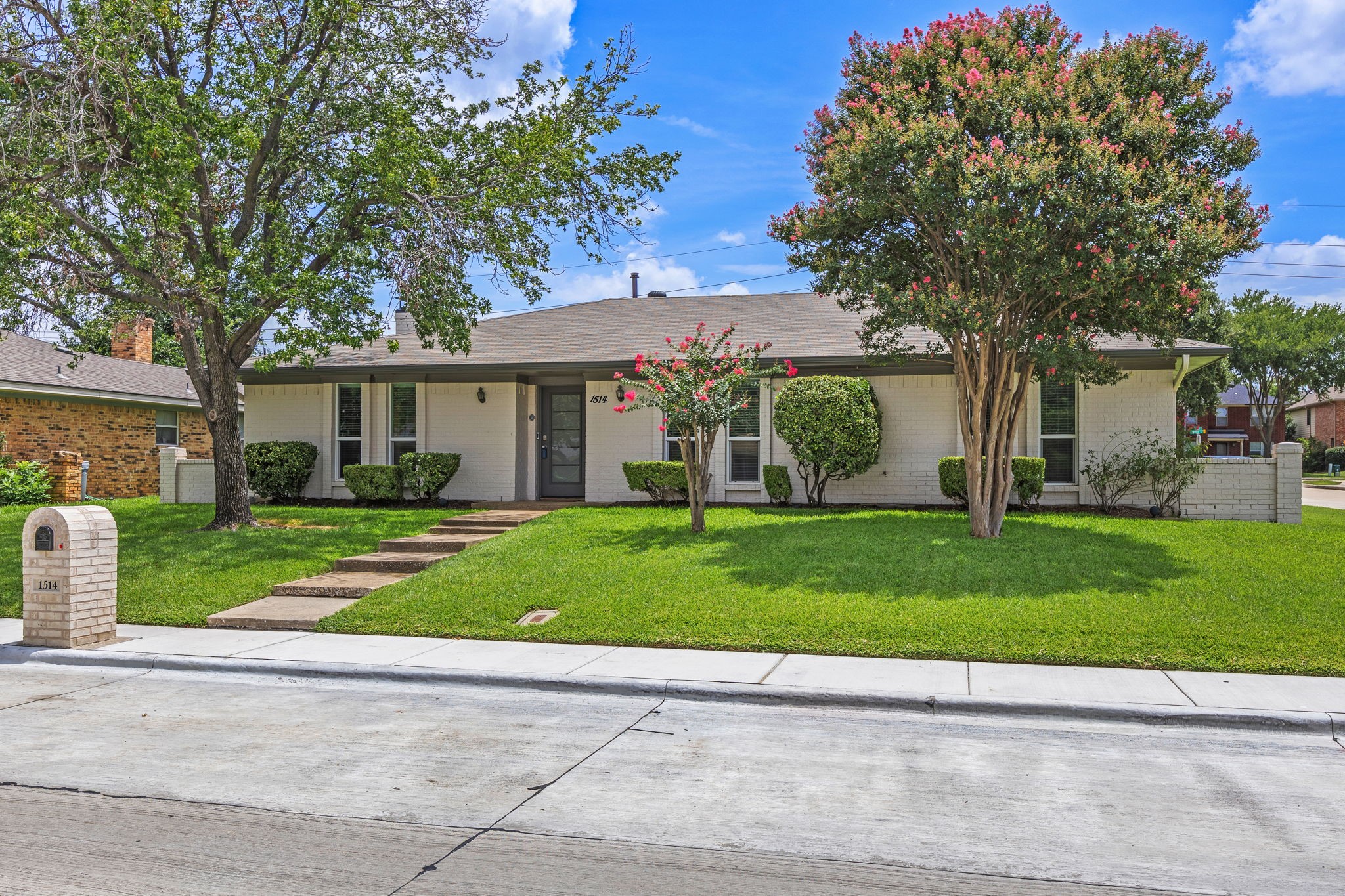 1514 College Parkway