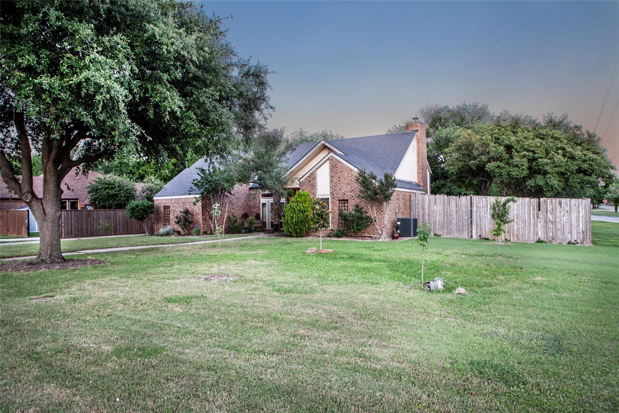 810 Highland Hills Lane
