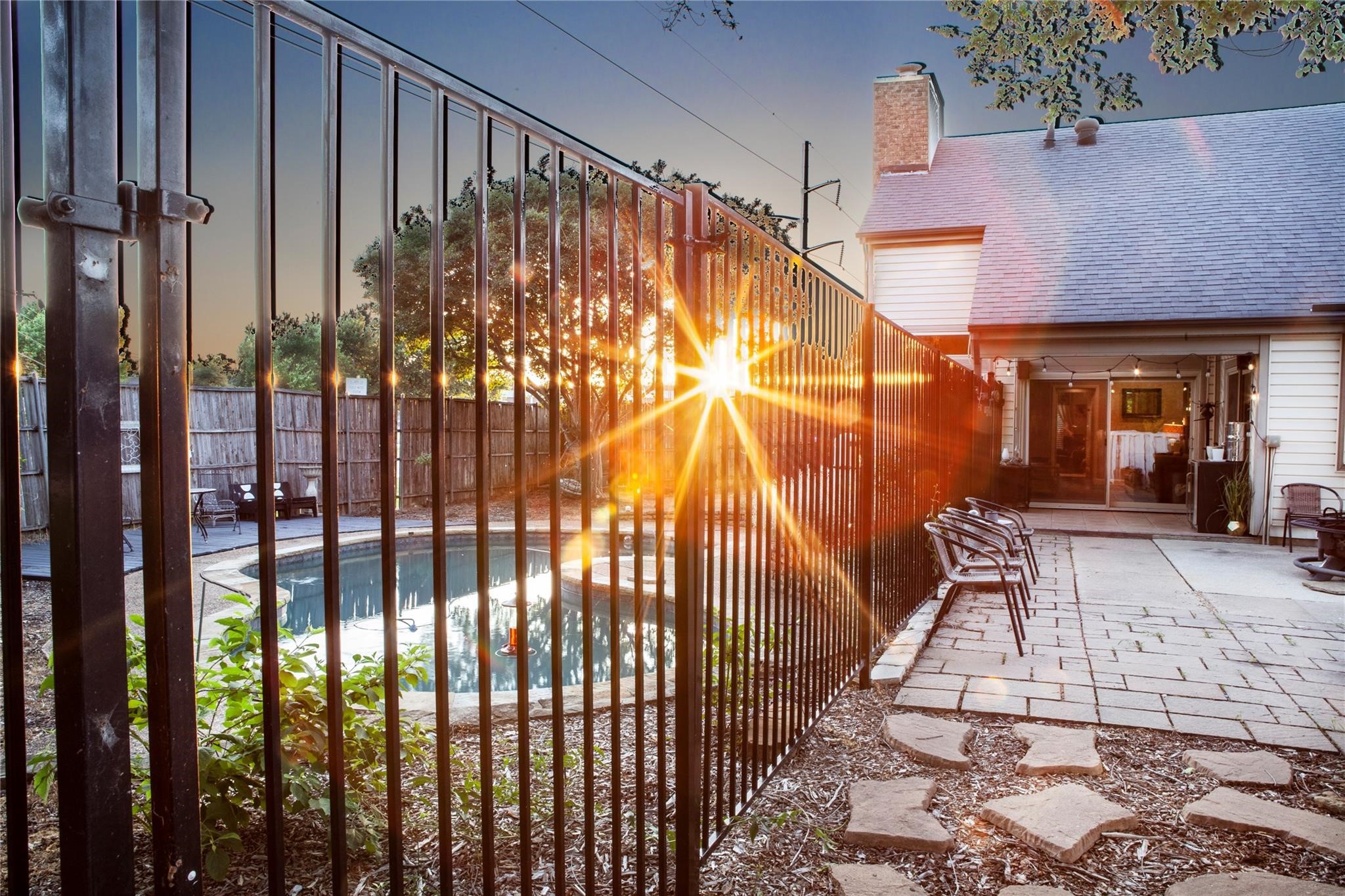810 Highland Hills Lane