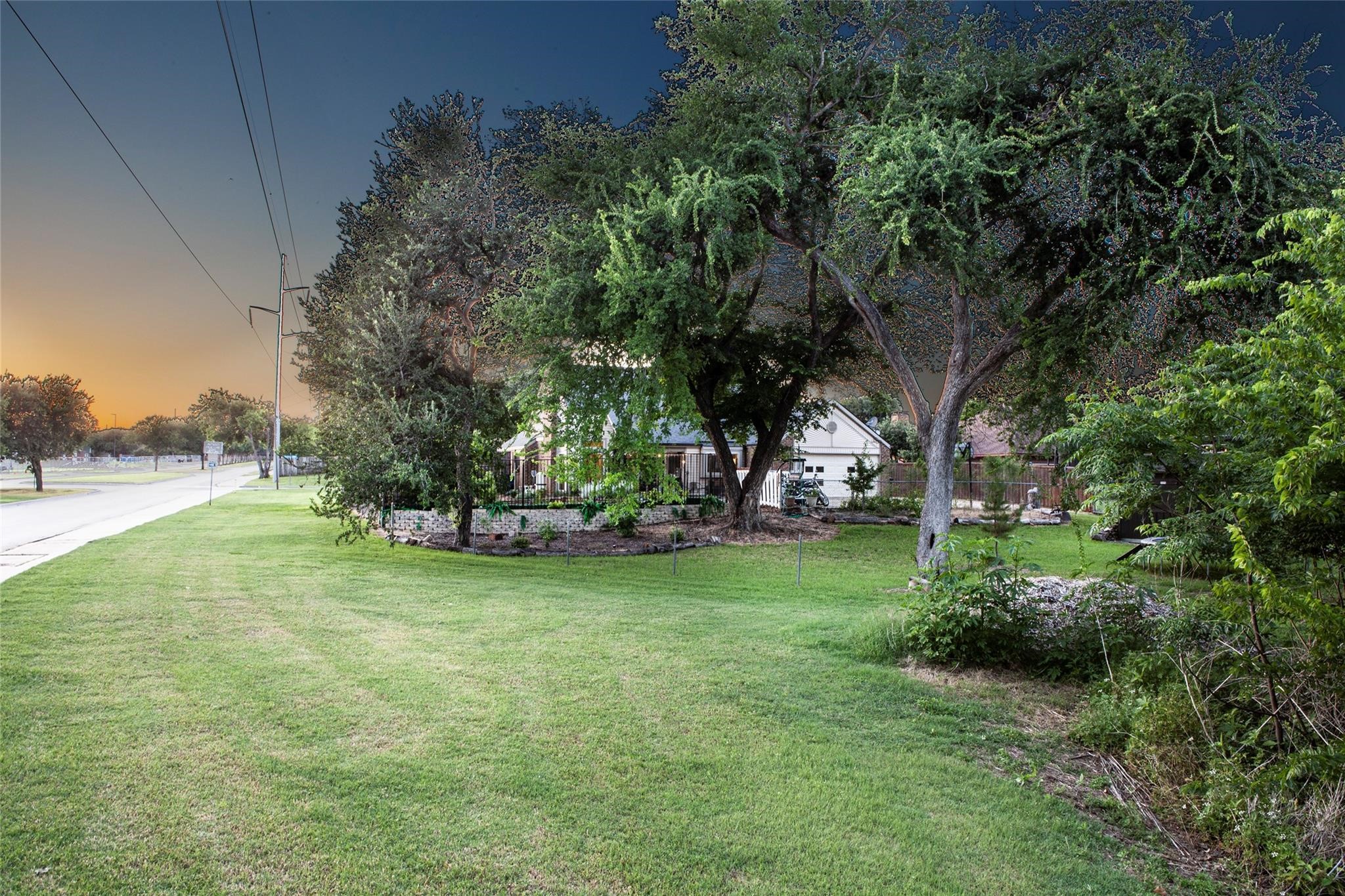 810 Highland Hills Lane