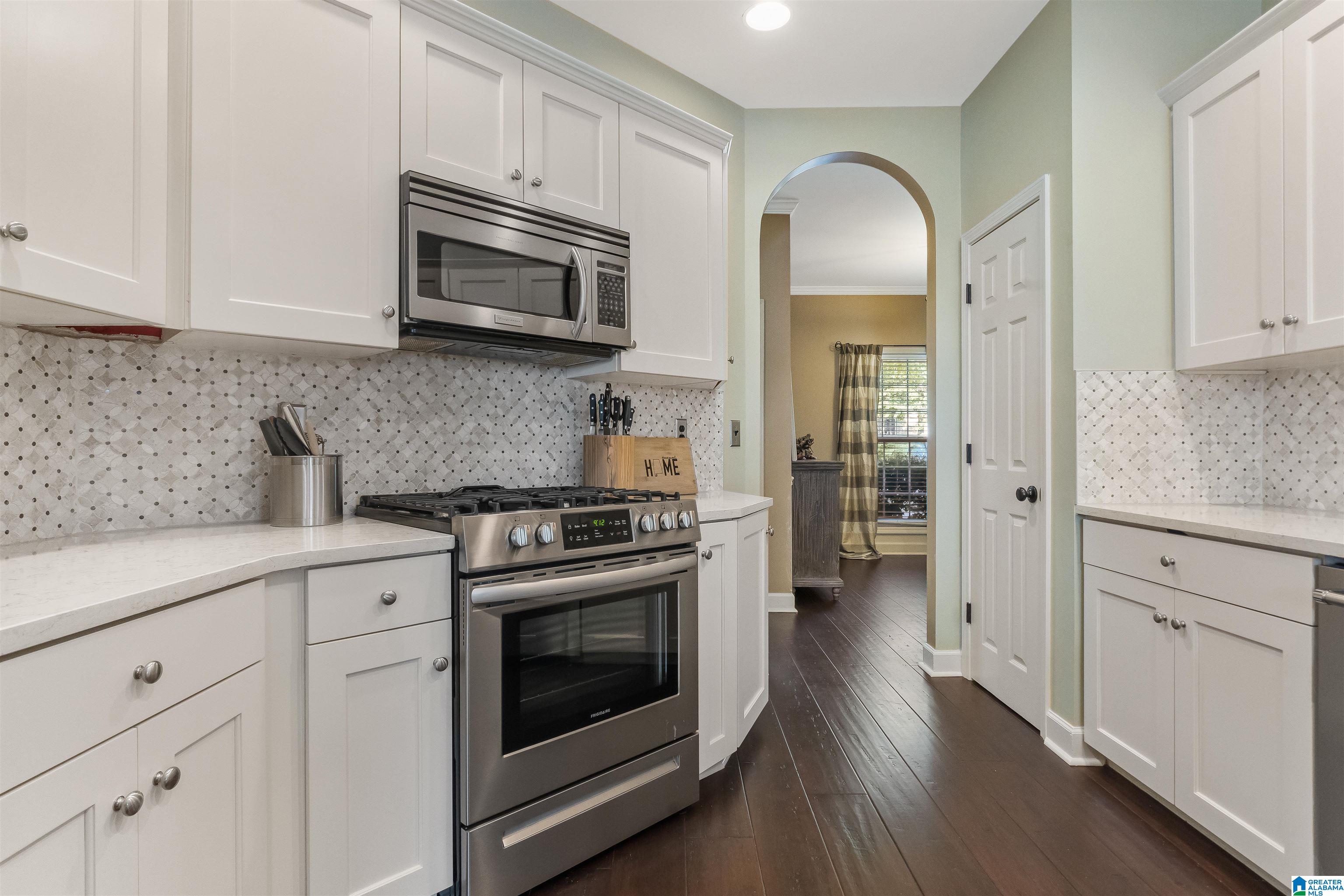 5986 LAKE CYRUS DRIVE