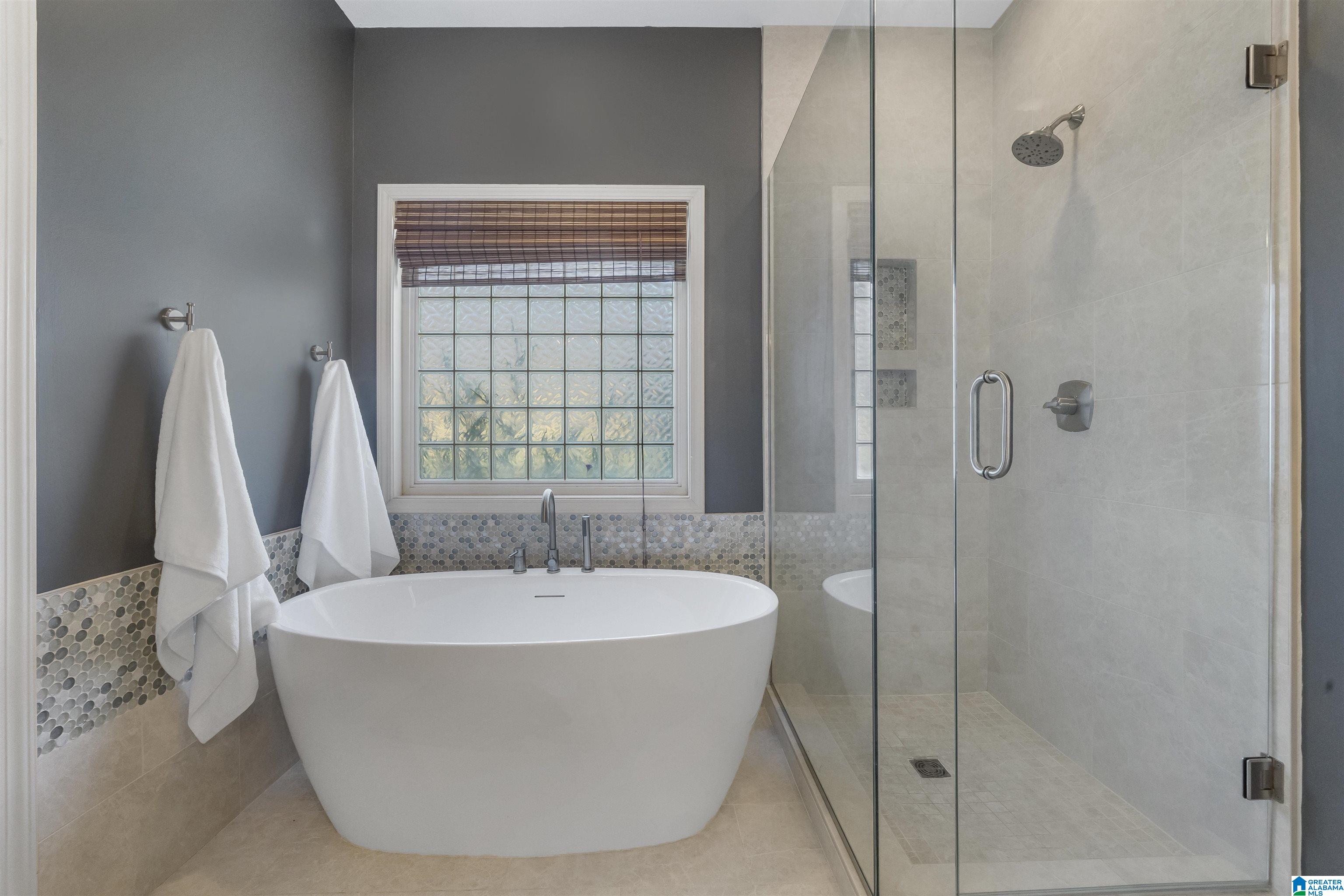 5986 LAKE CYRUS DRIVE