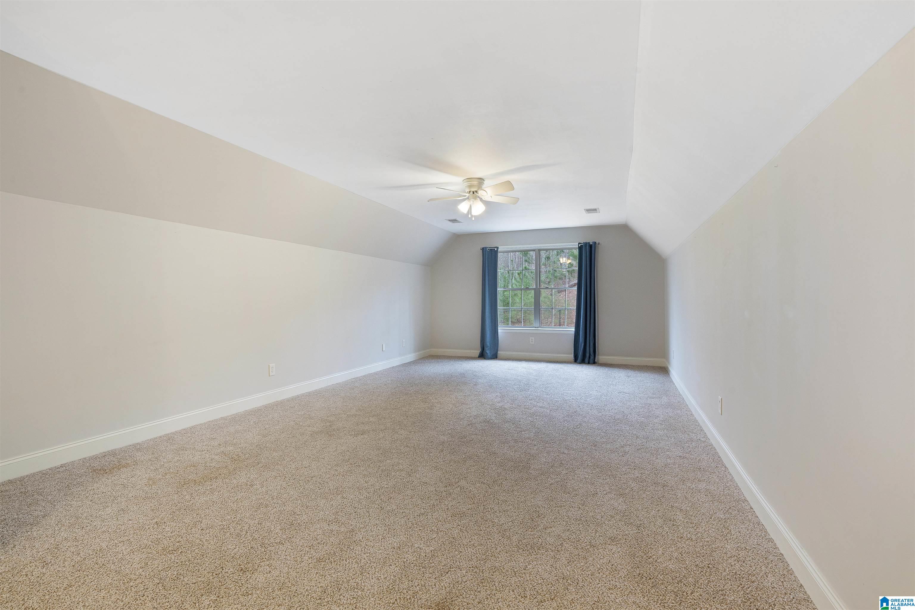 103 HAMPTON LANE