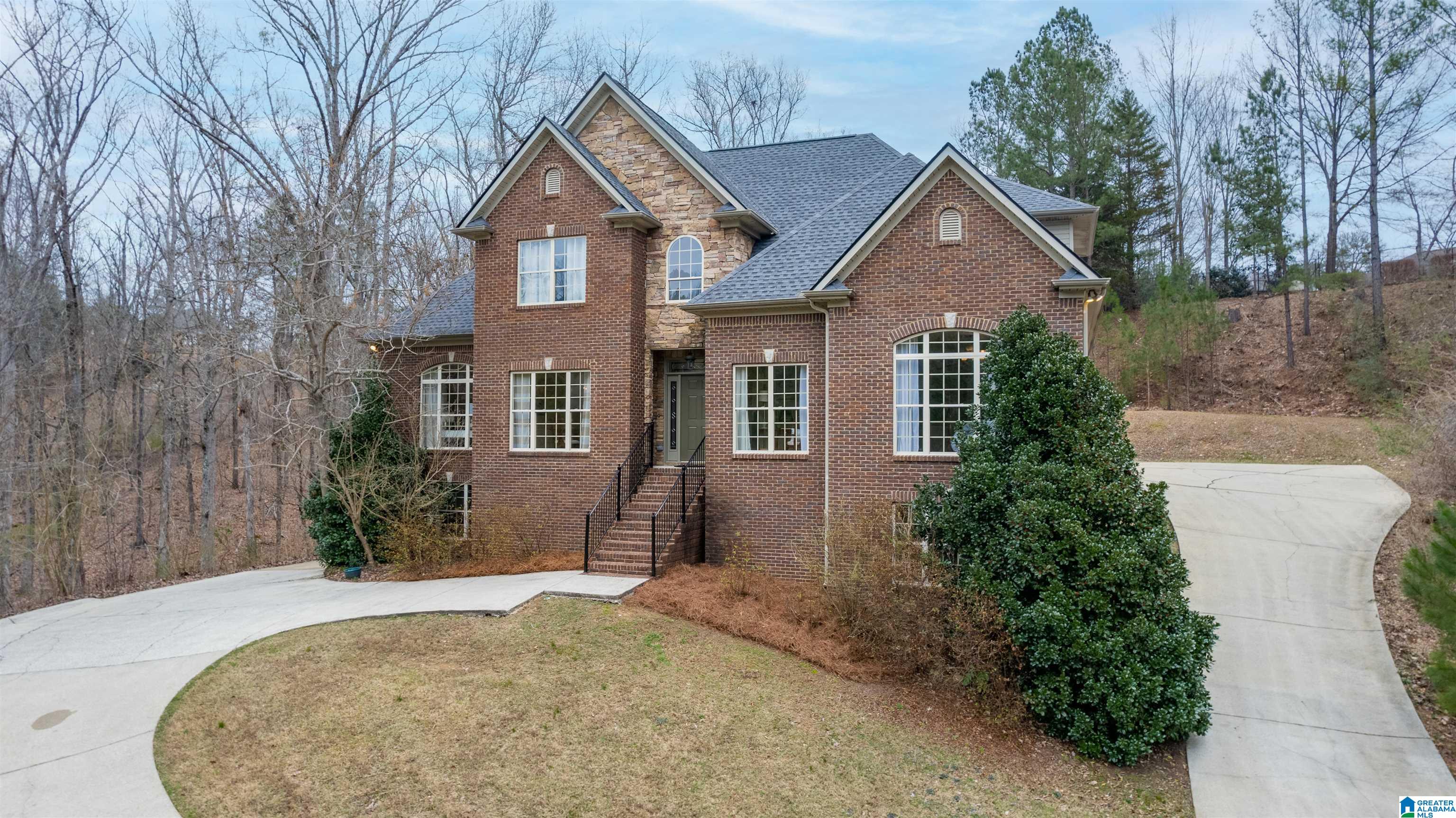 103 HAMPTON LANE