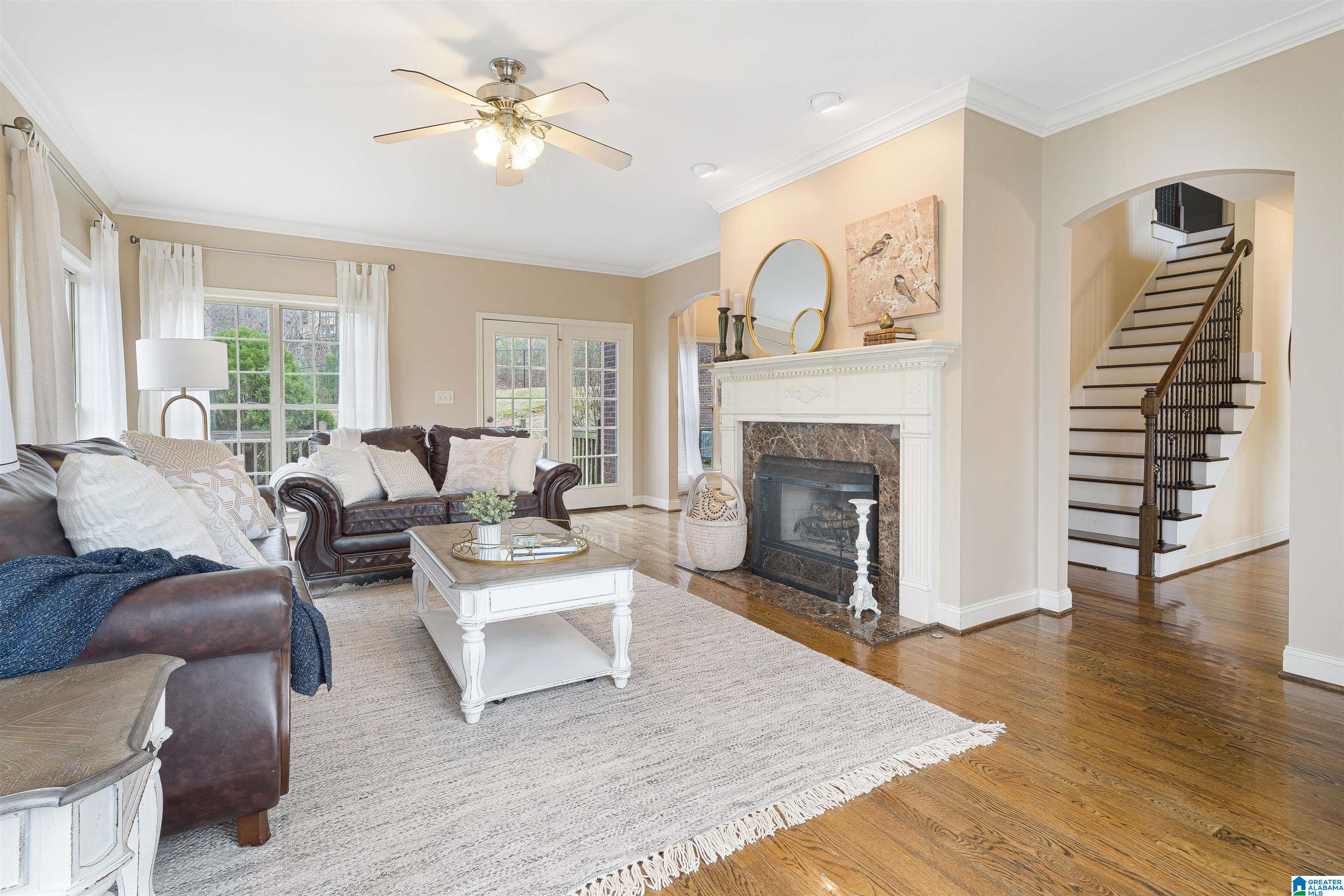103 HAMPTON LANE
