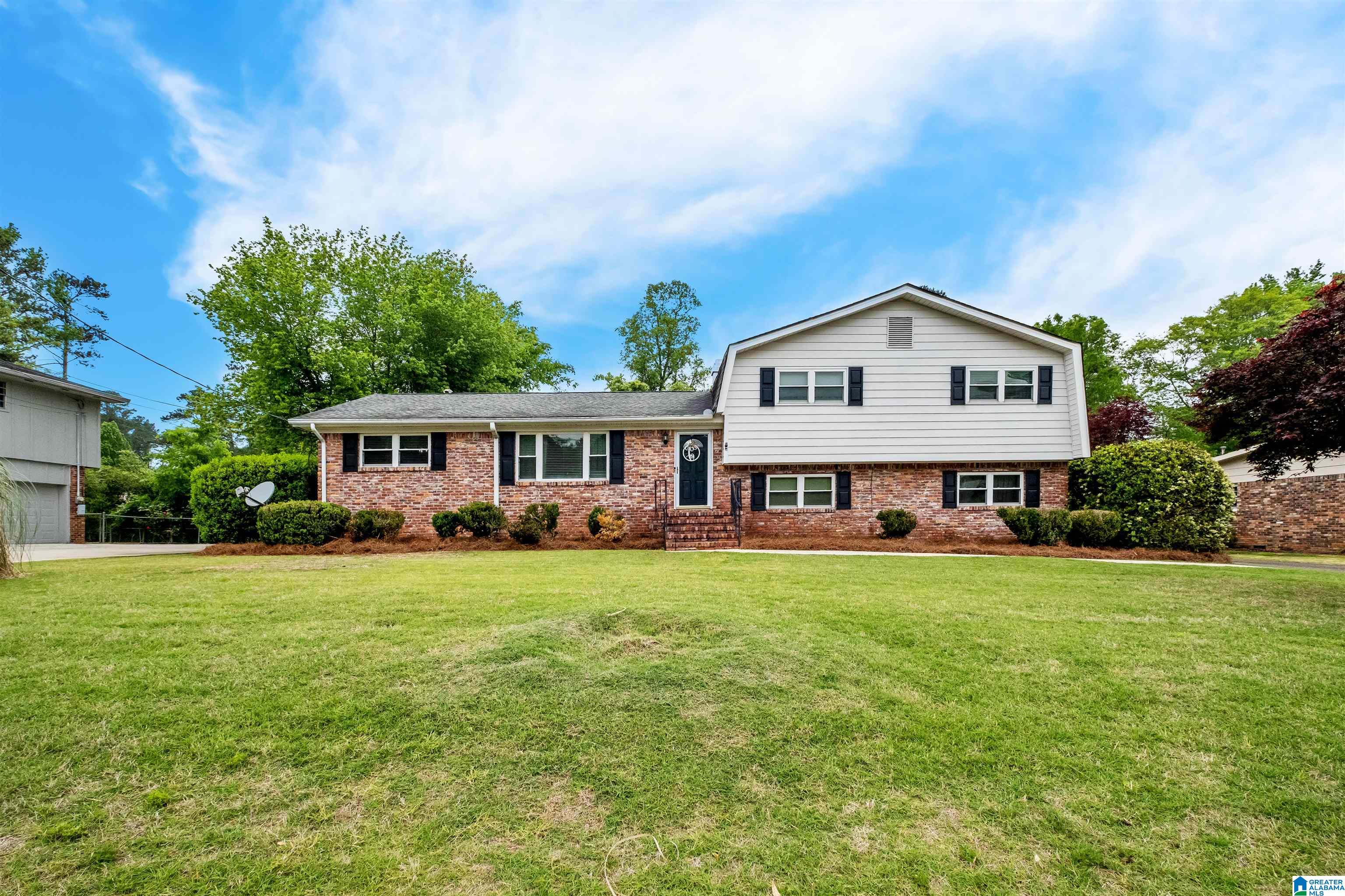 3421 LOCH RIDGE TRAIL