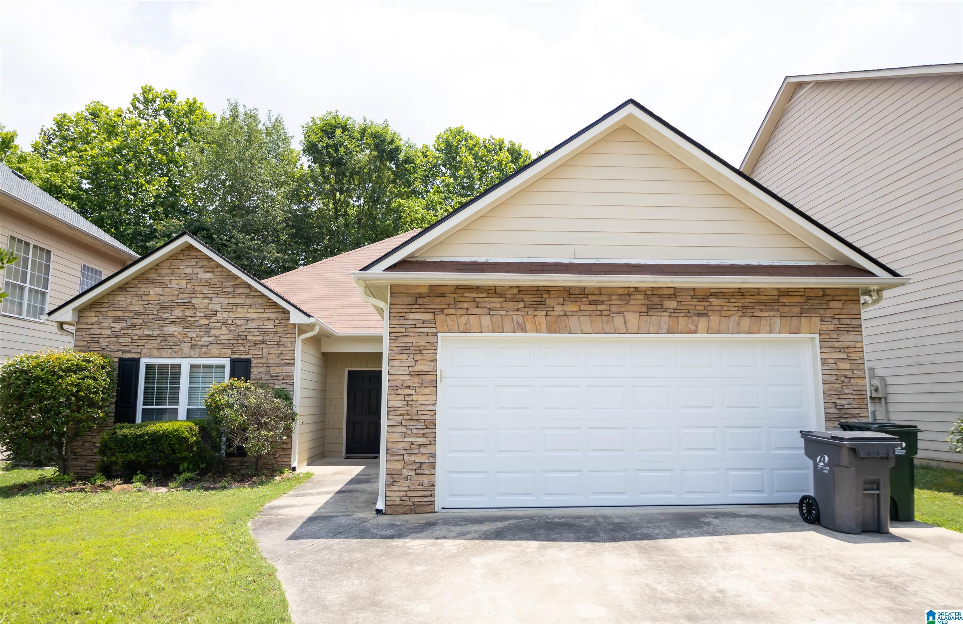 105 LANTANA CIRCLE