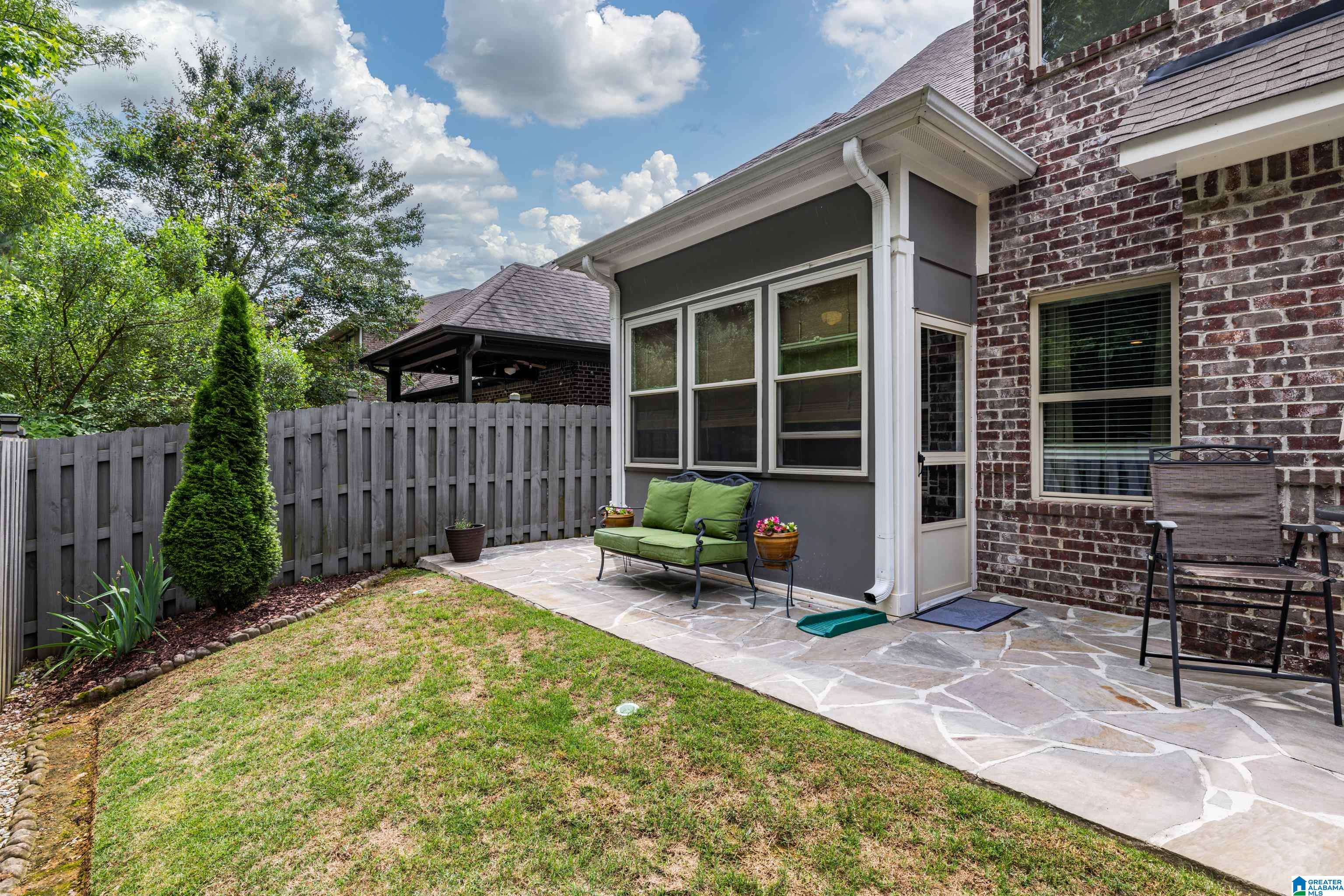 5424 PARK SIDE CIRCLE