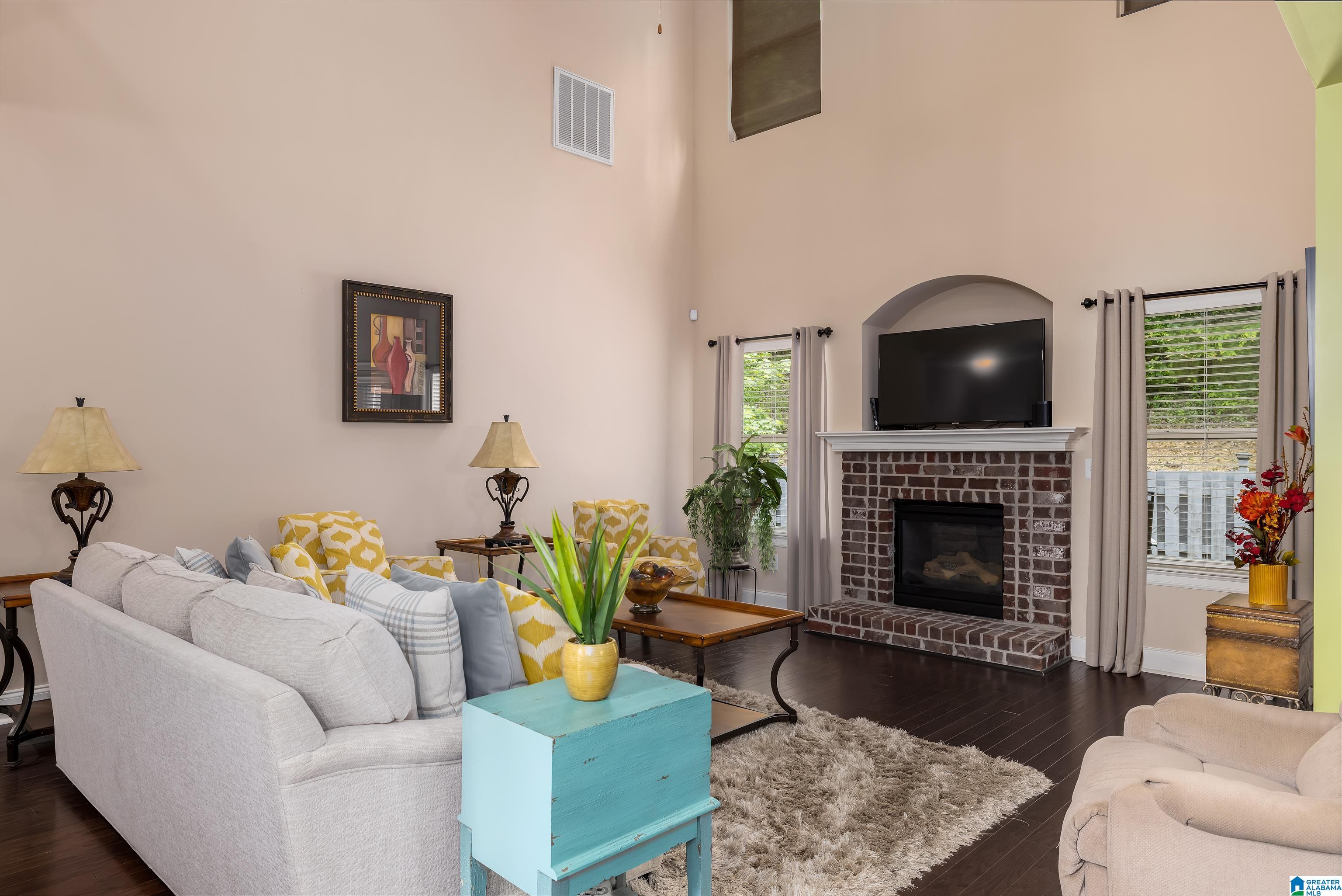 5424 PARK SIDE CIRCLE