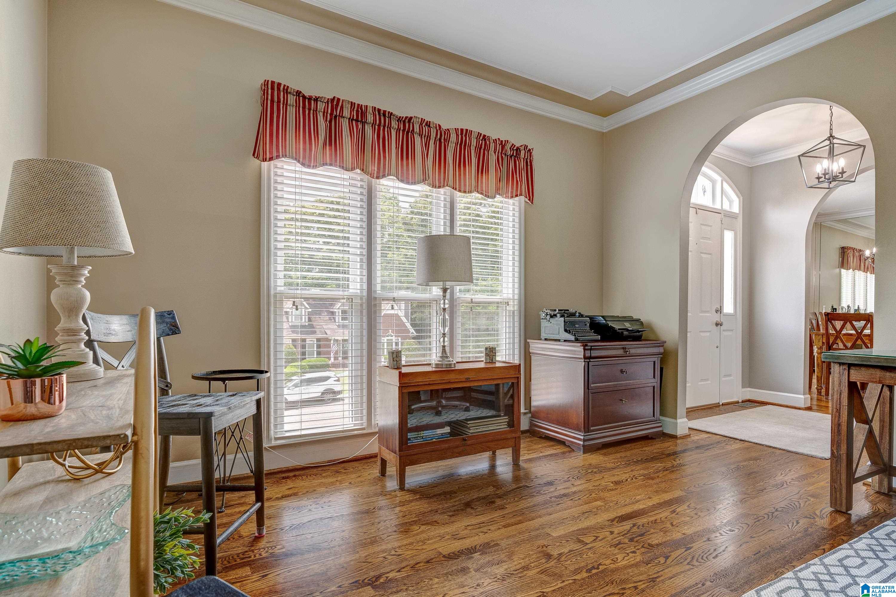 1738 RUSSET CREST CIRCLE
