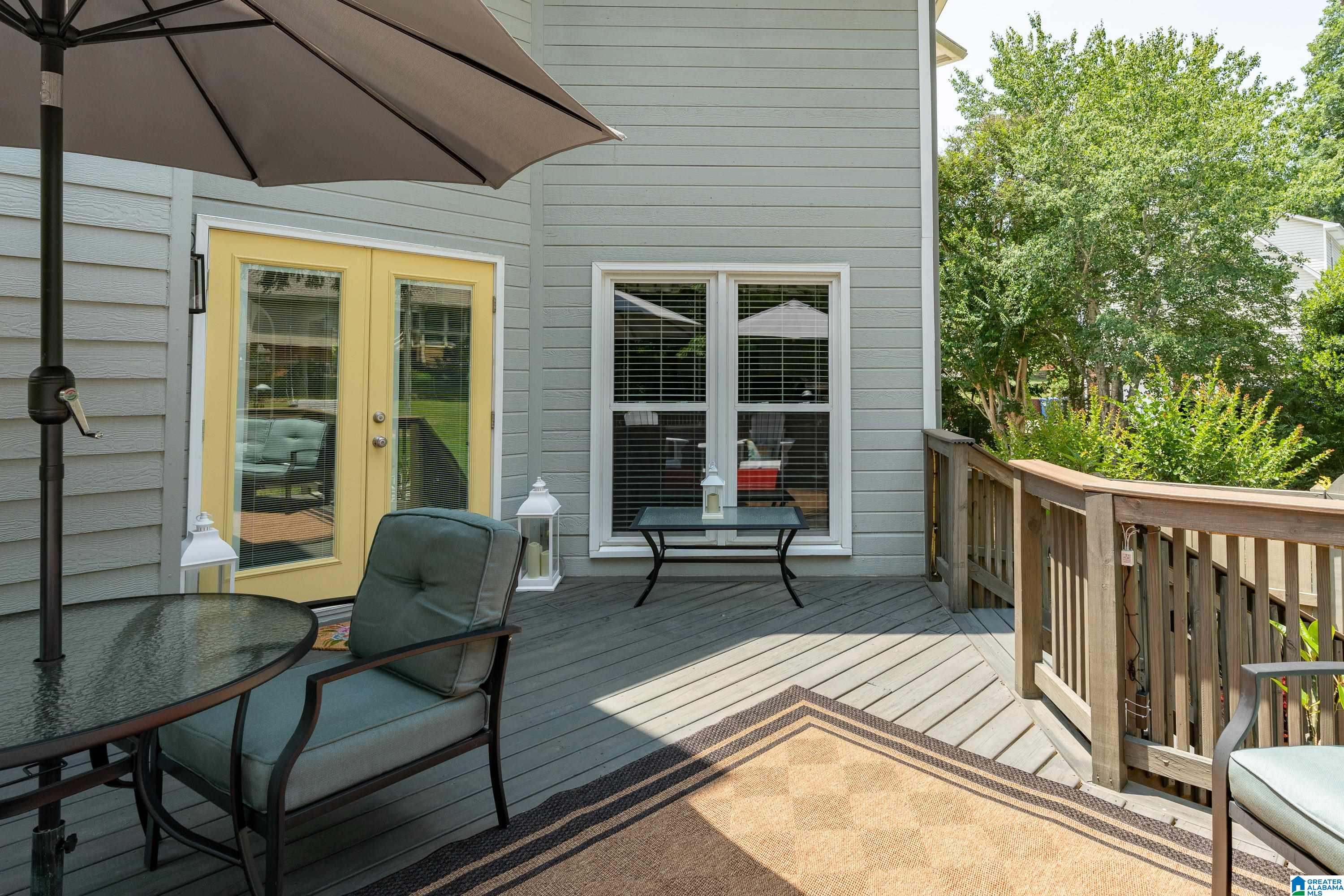 1738 RUSSET CREST CIRCLE