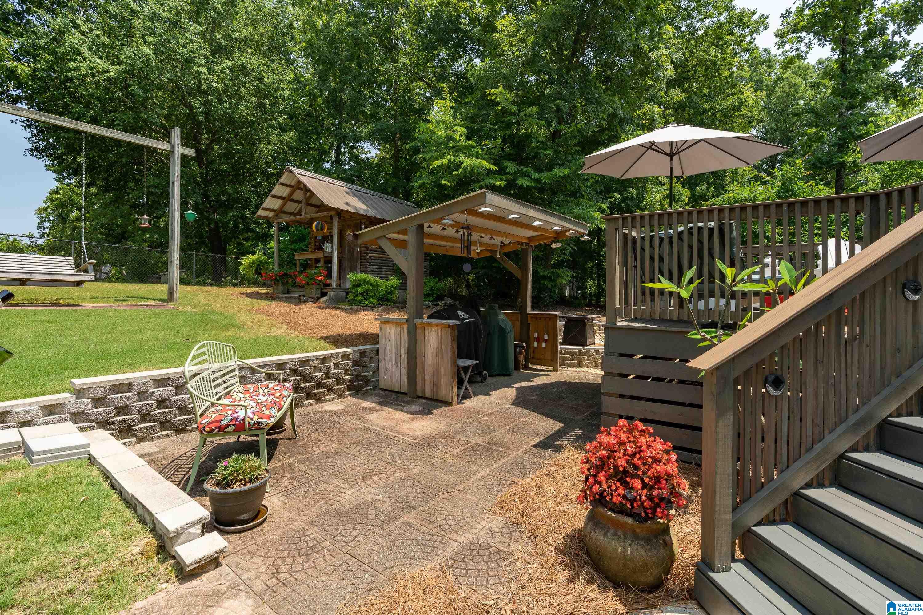 1738 RUSSET CREST CIRCLE