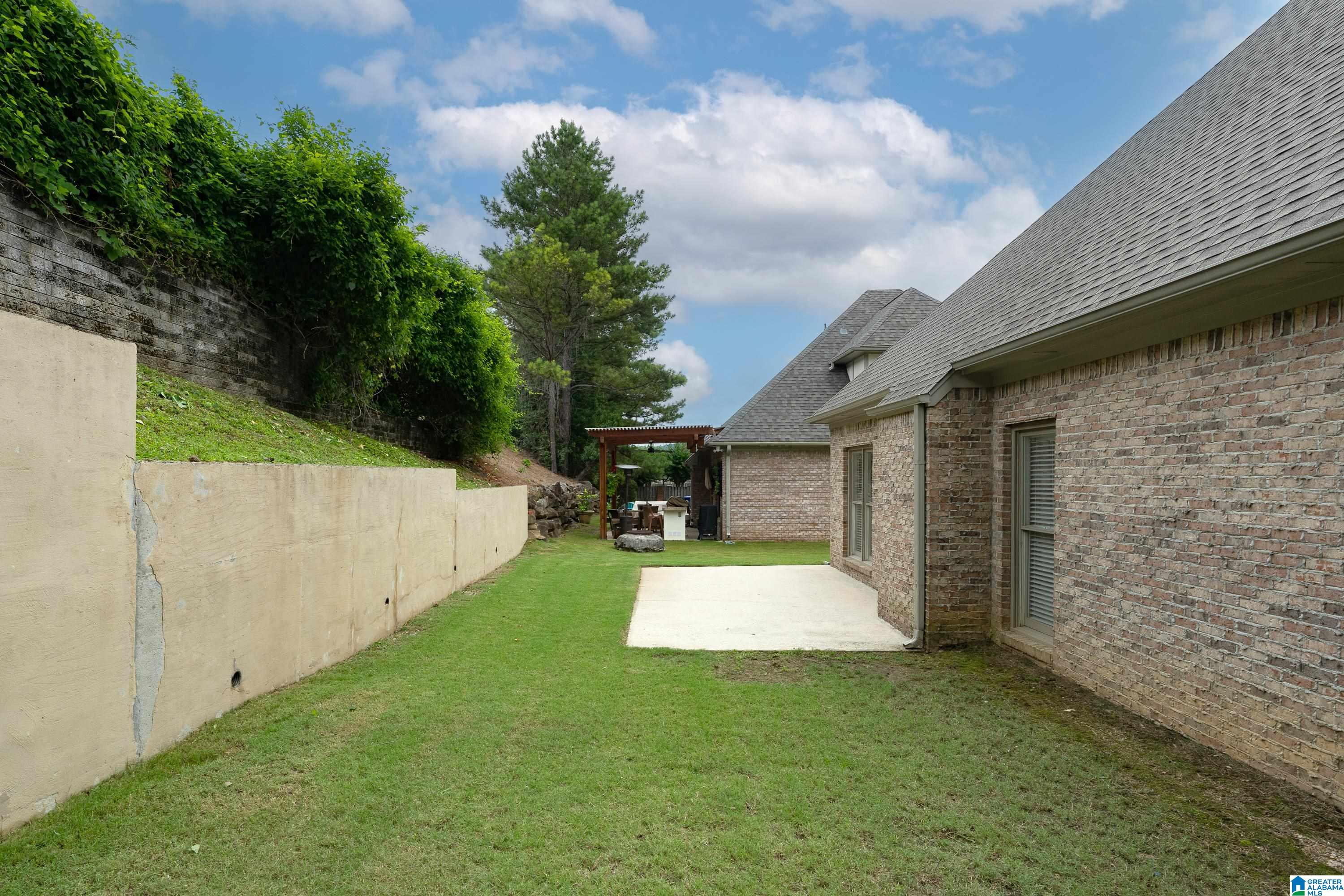 6003 WATERSIDE DRIVE