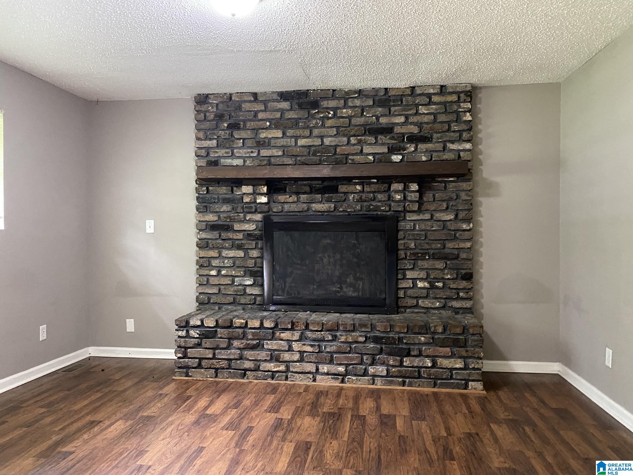 2879 WOODRUFF MILL ROAD
