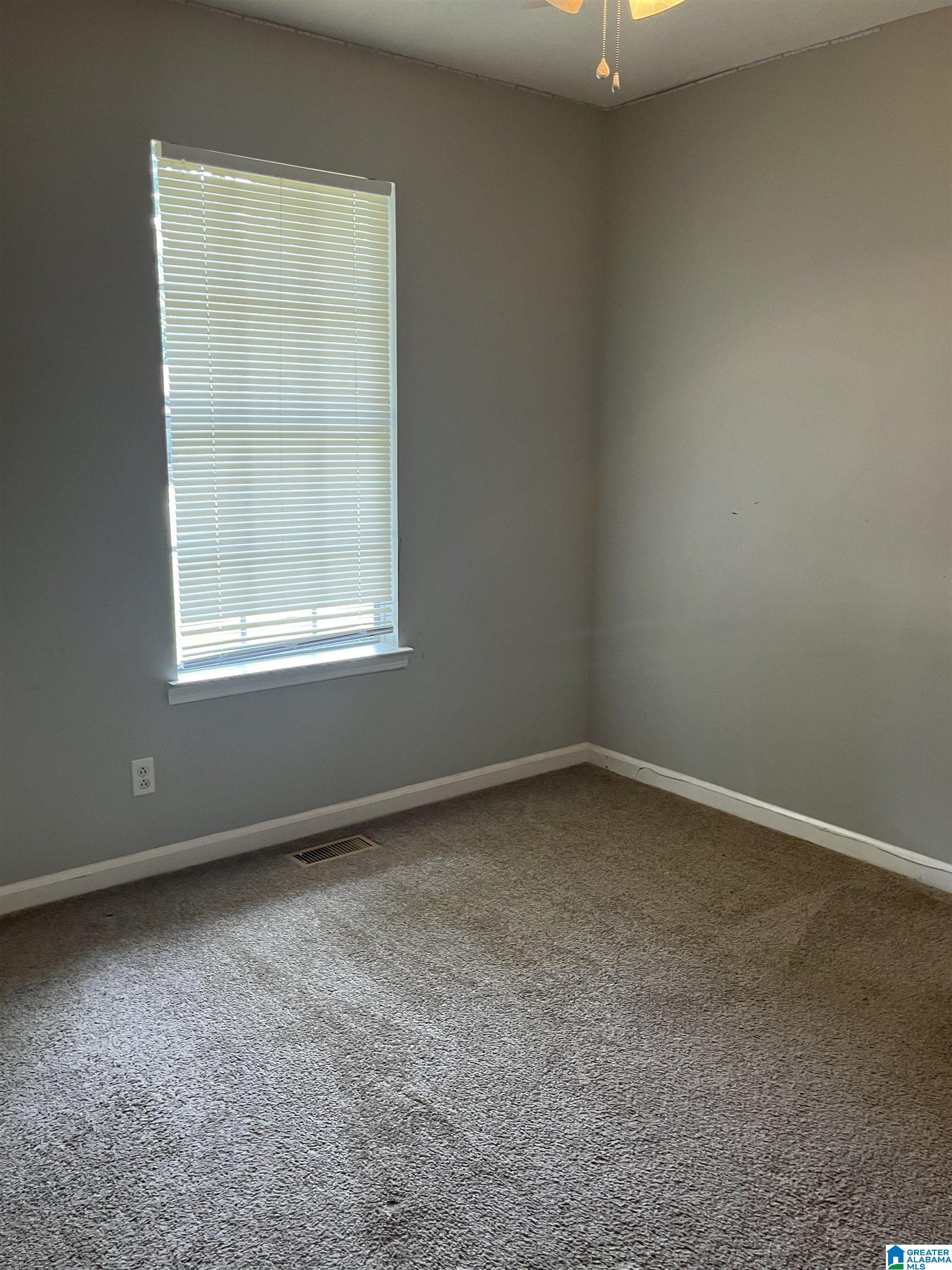 712 COUNTRY CLUB TRAIL