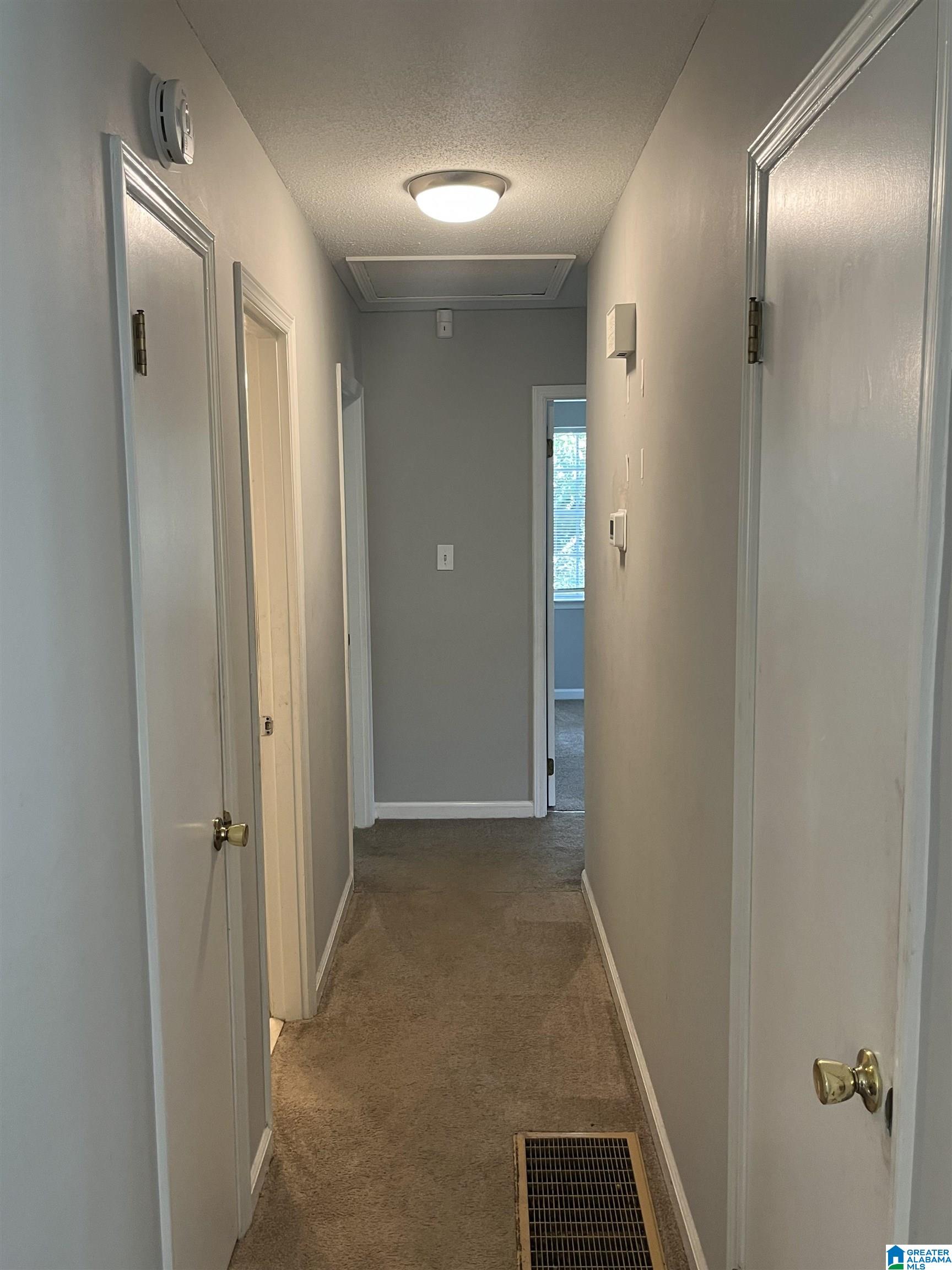 712 COUNTRY CLUB TRAIL
