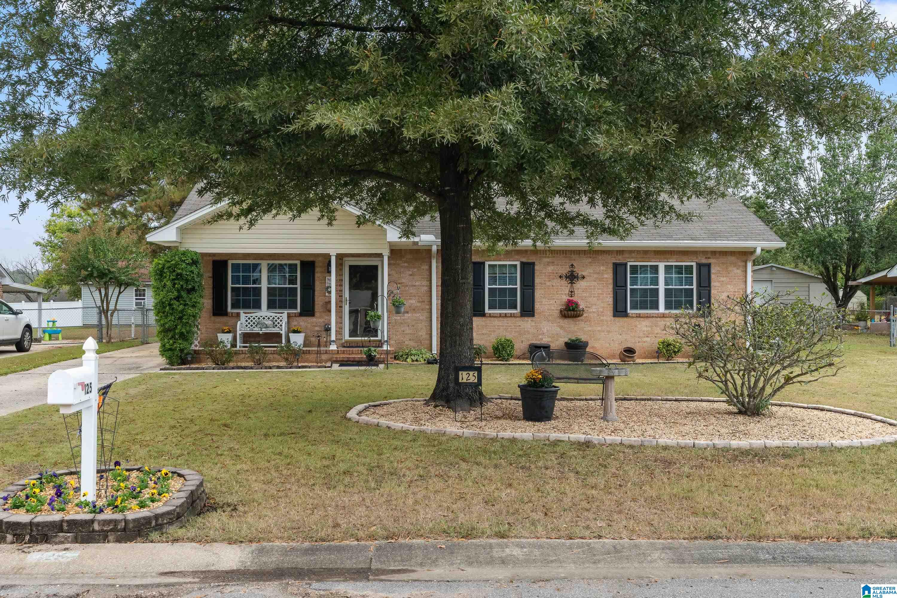 125 WINTERHAVEN DRIVE