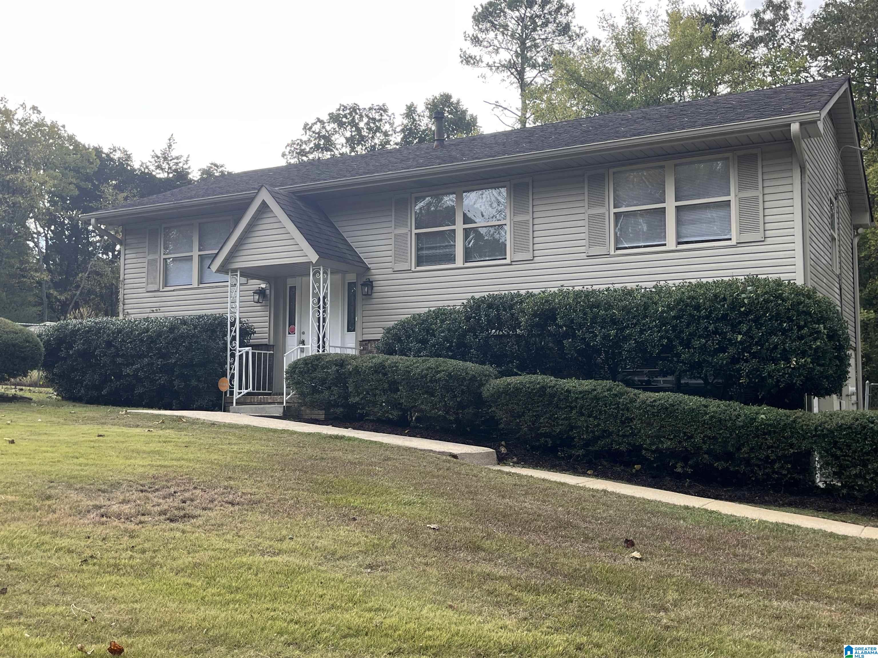 317 13TH WAY