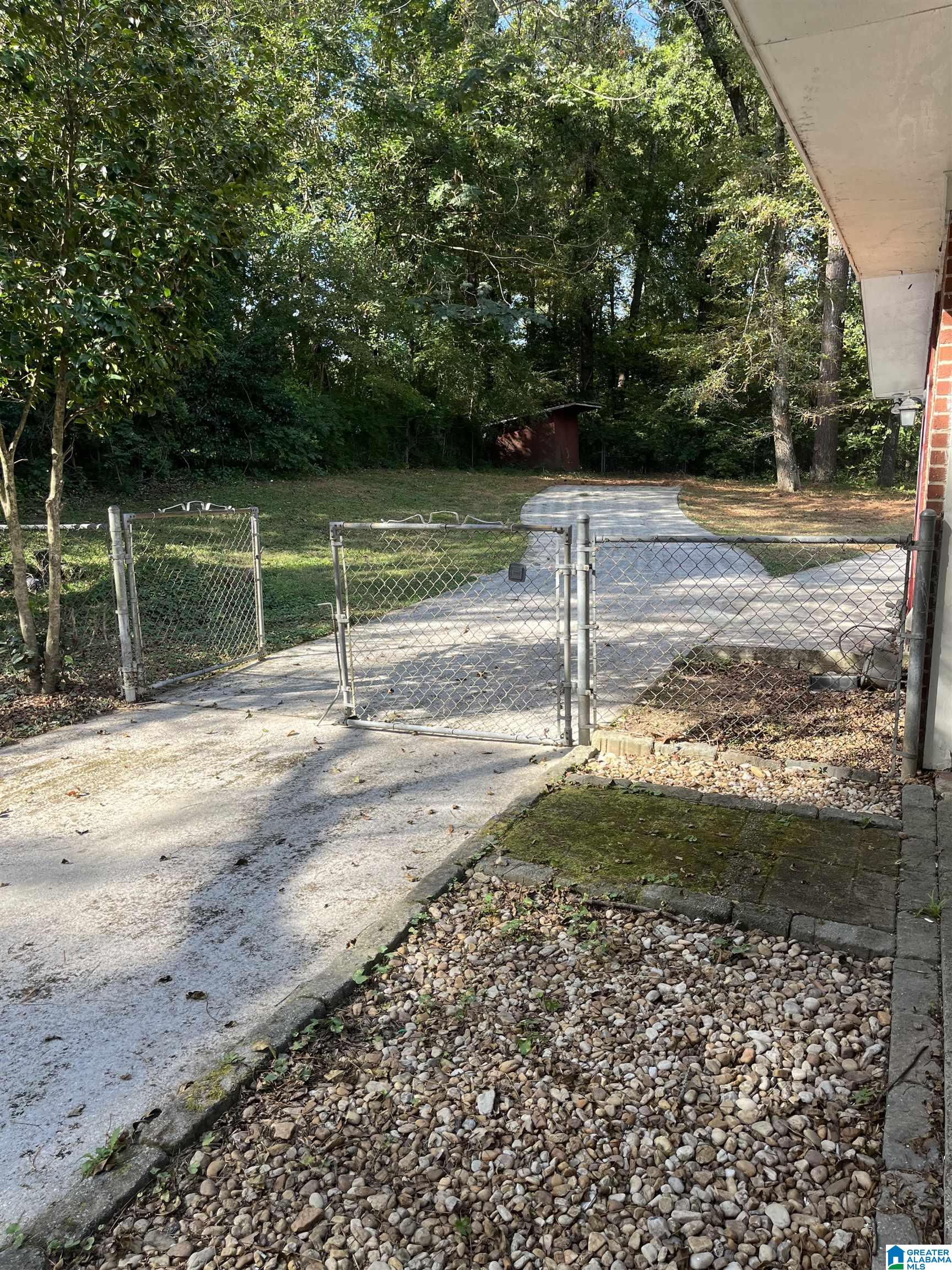 2264 4TH PLACE CIRCLE NE