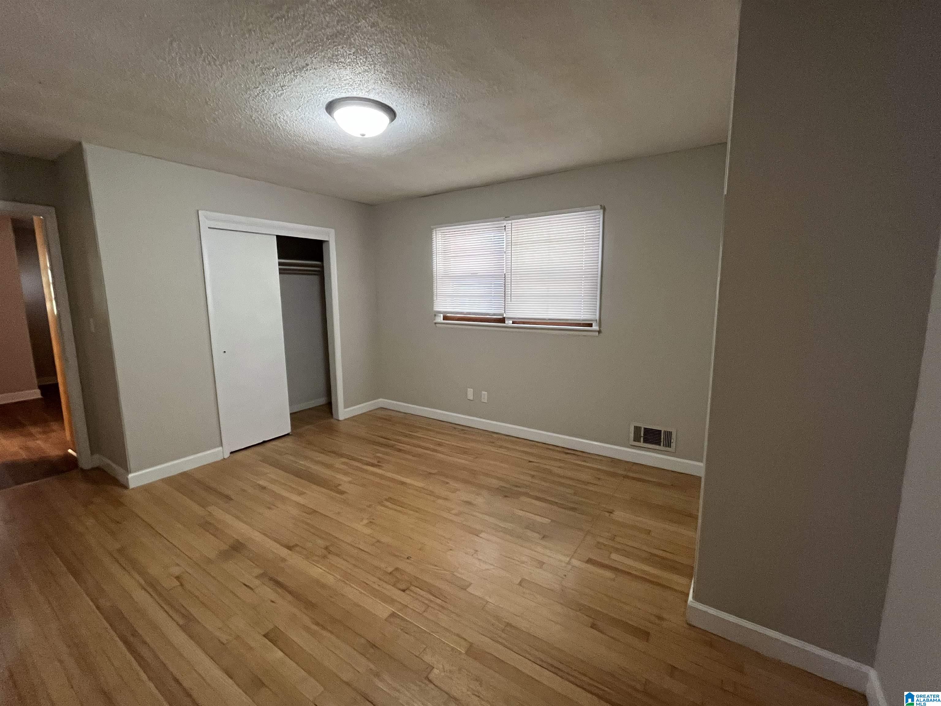 2264 4TH PLACE CIRCLE NE