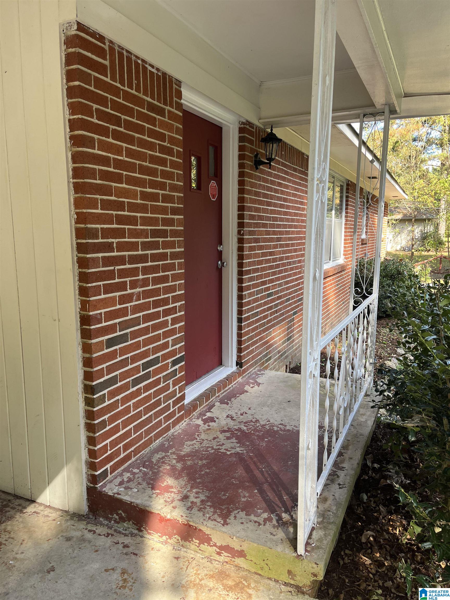 2264 4TH PLACE CIRCLE NE