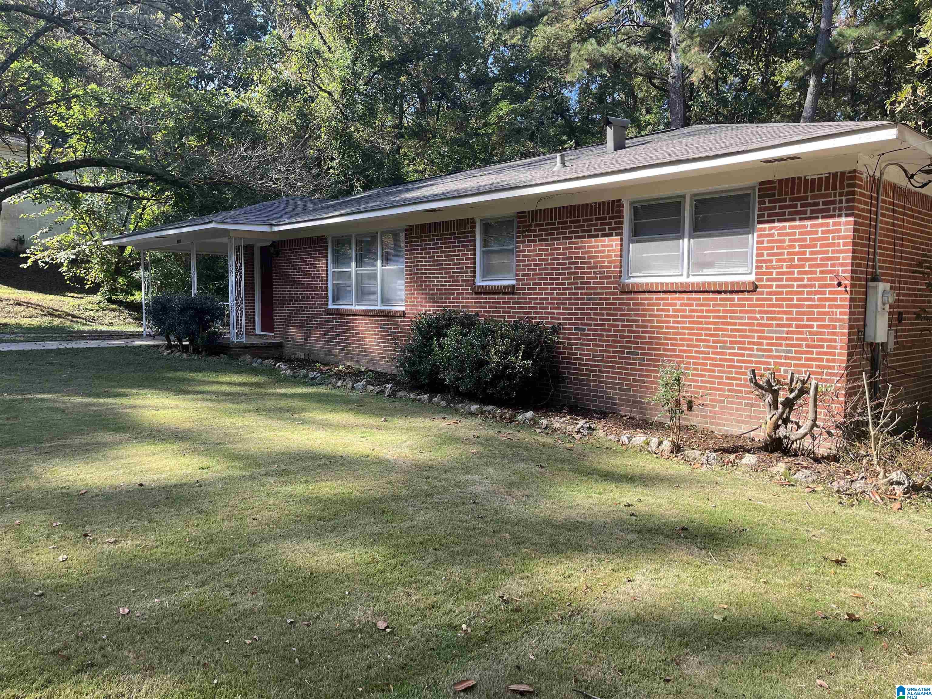 2264 4TH PLACE CIRCLE NE
