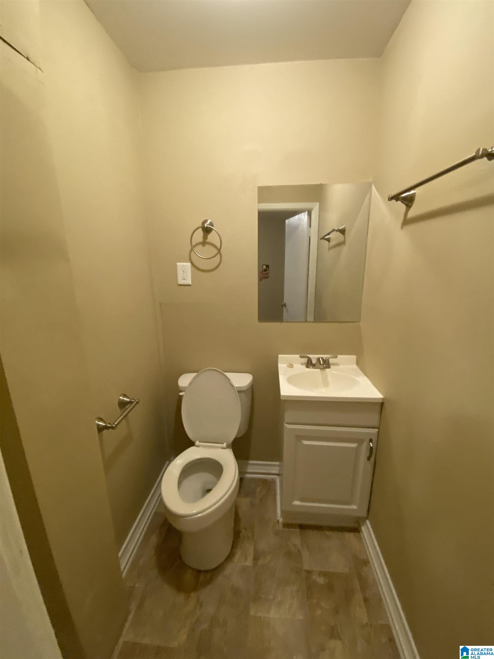 5441 ROBIN CIRCLE