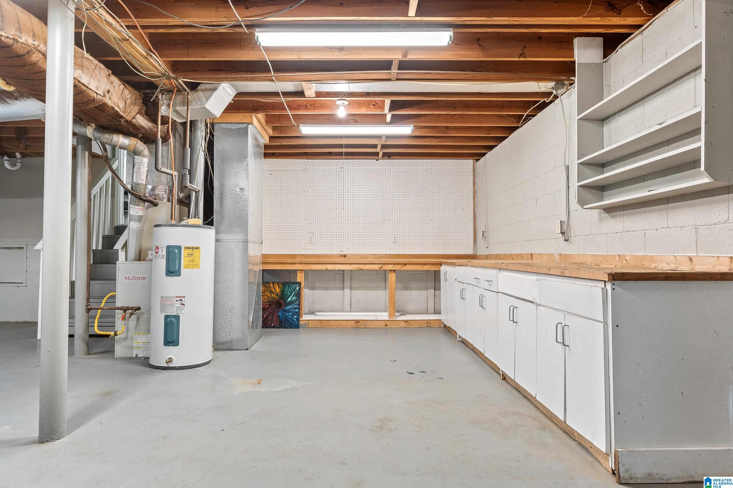 5208 GOLDMAR DRIVE