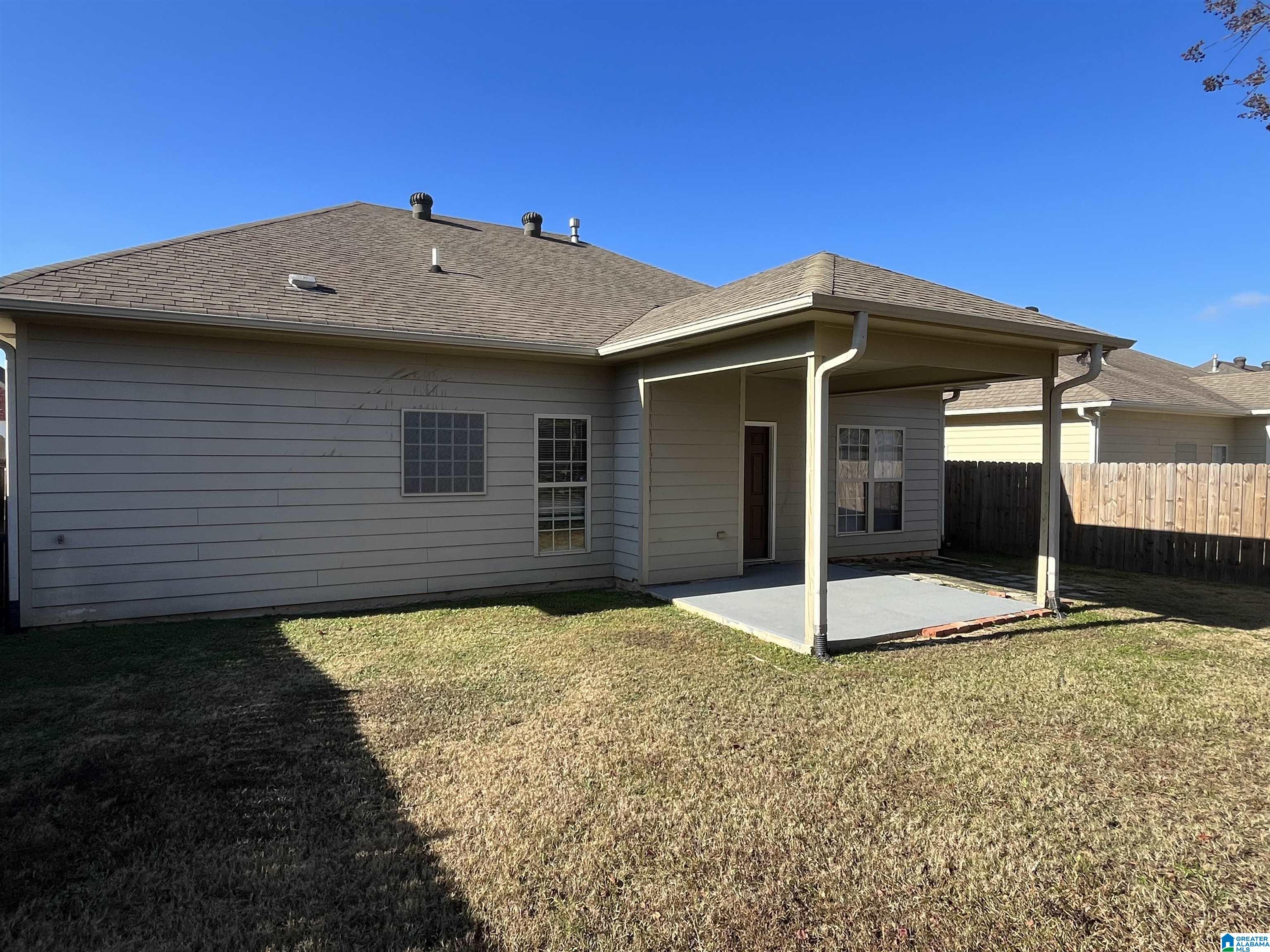 687 WATERFORD LANE