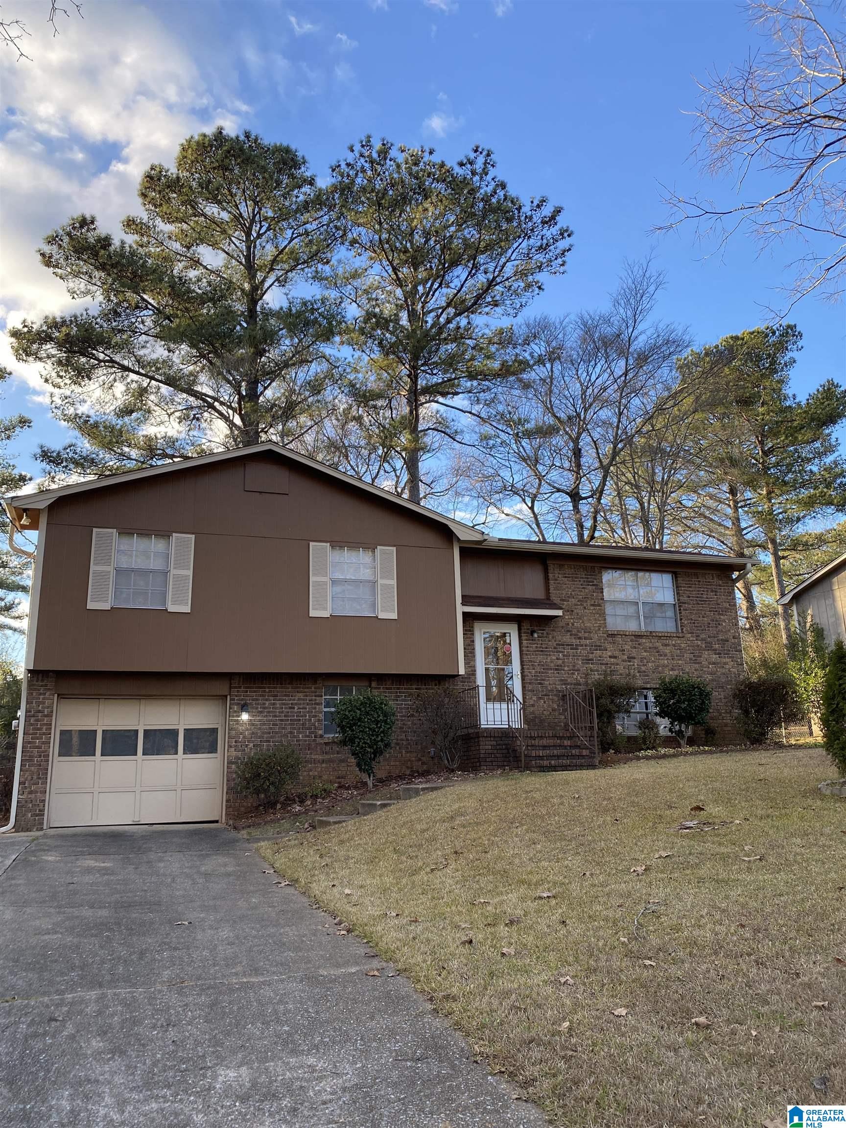 1922 RIDGEMONT ROAD