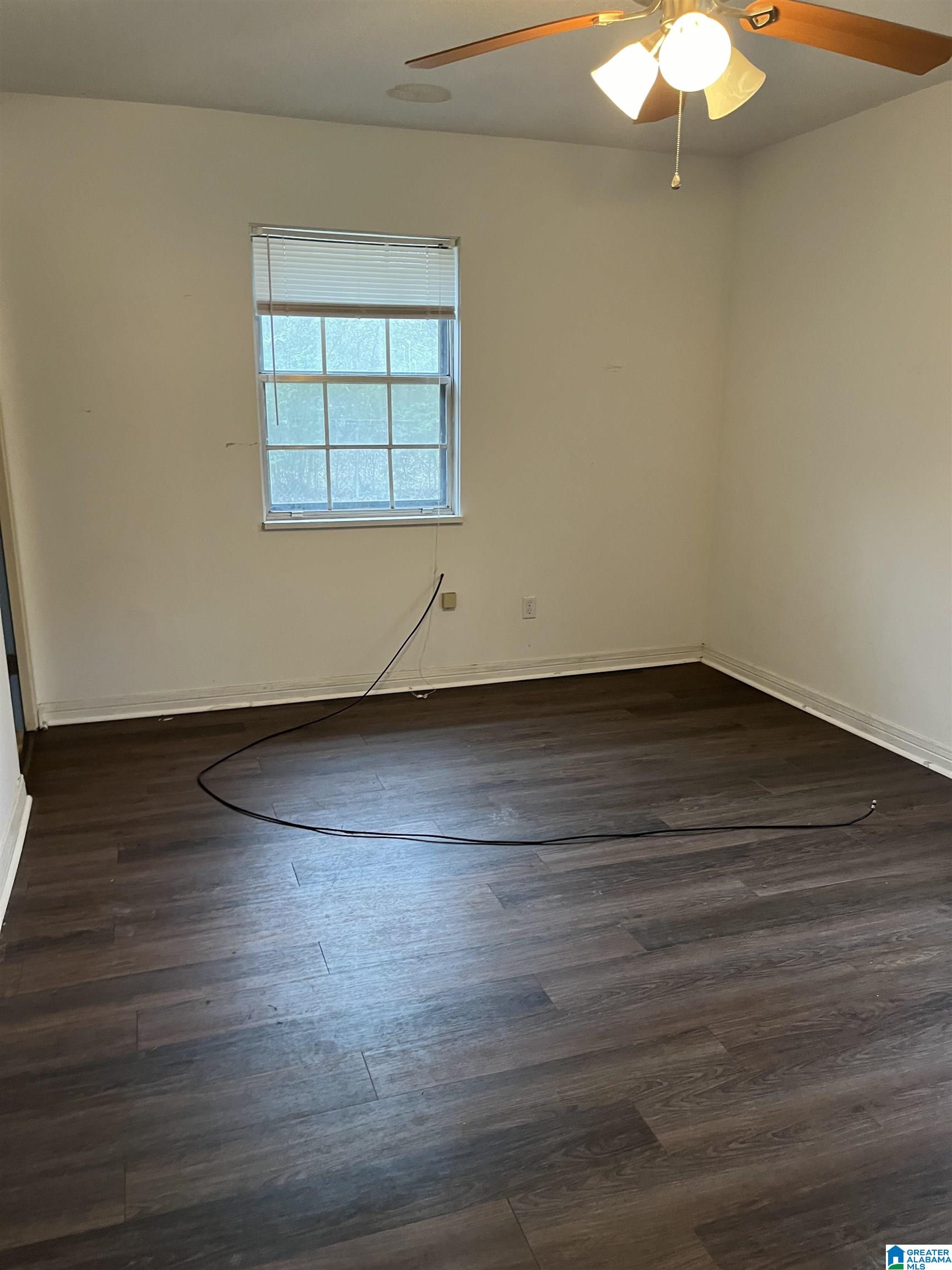 16 CARRIAGE HOUSE ROAD SW