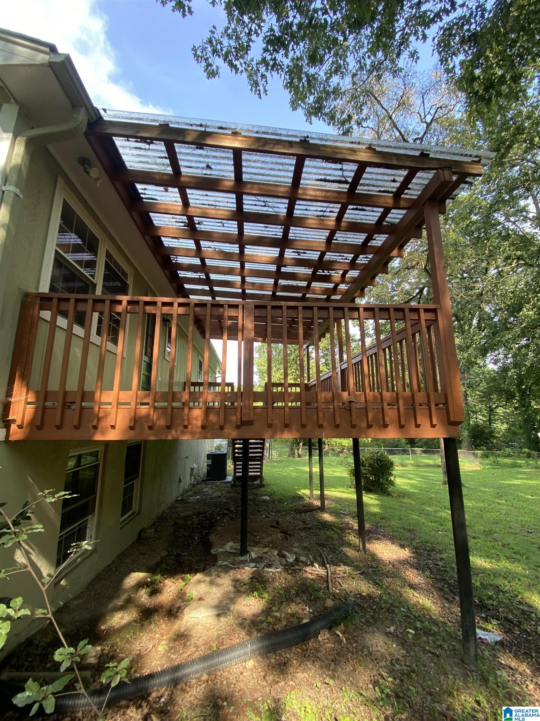 1205 WESTRIDGE LANE