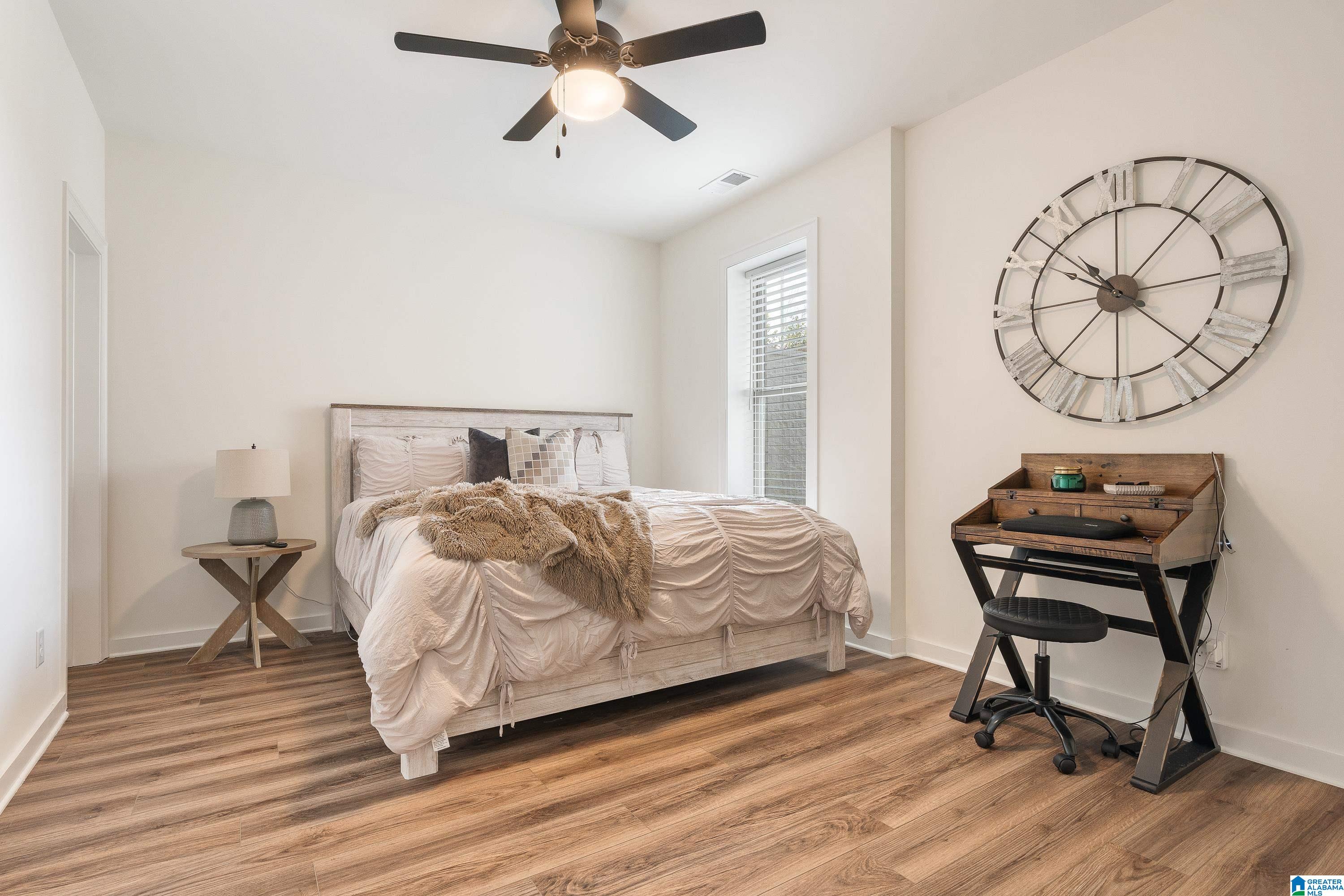 1895 BLACKRIDGE ROAD