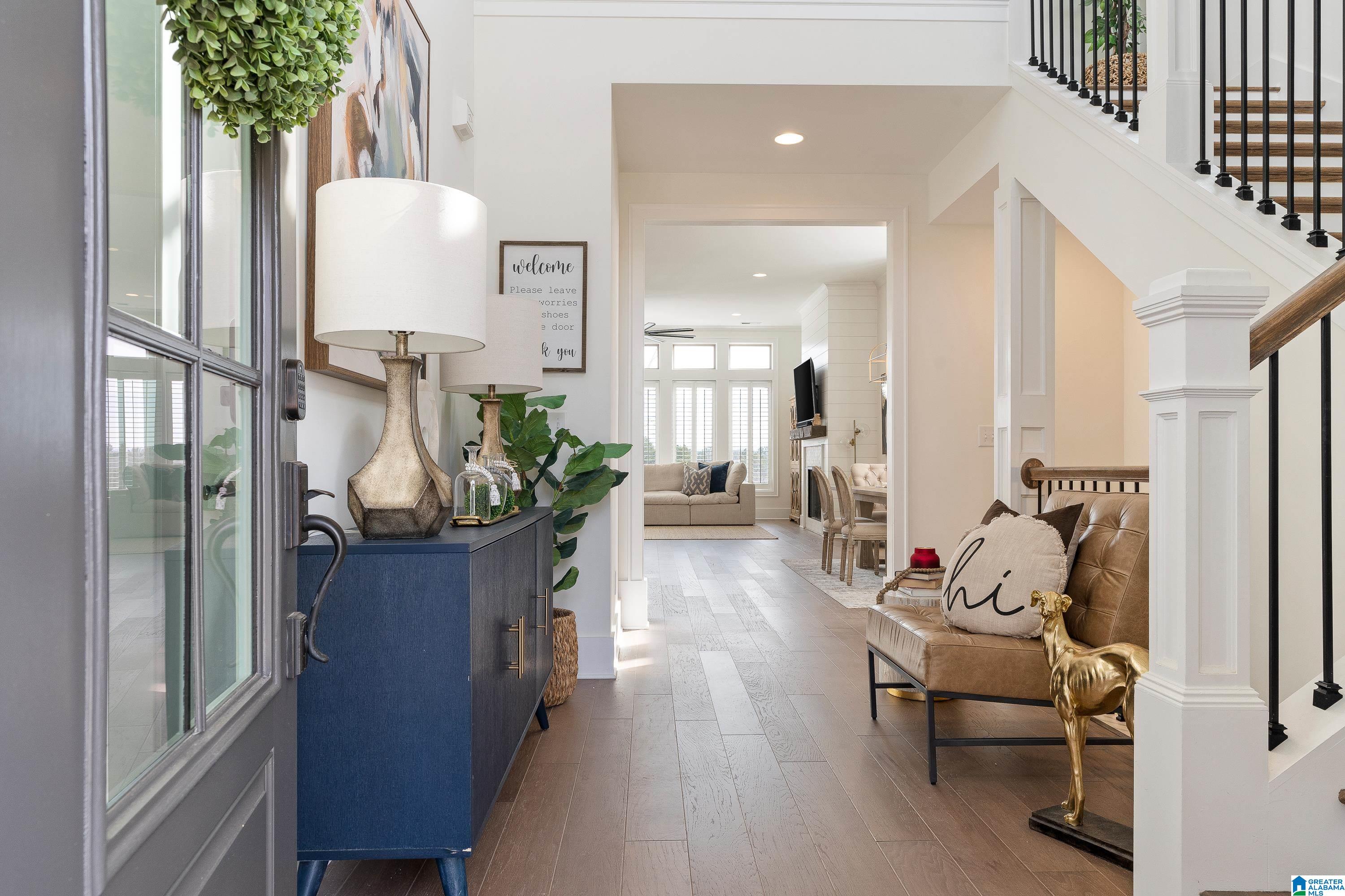 1895 BLACKRIDGE ROAD