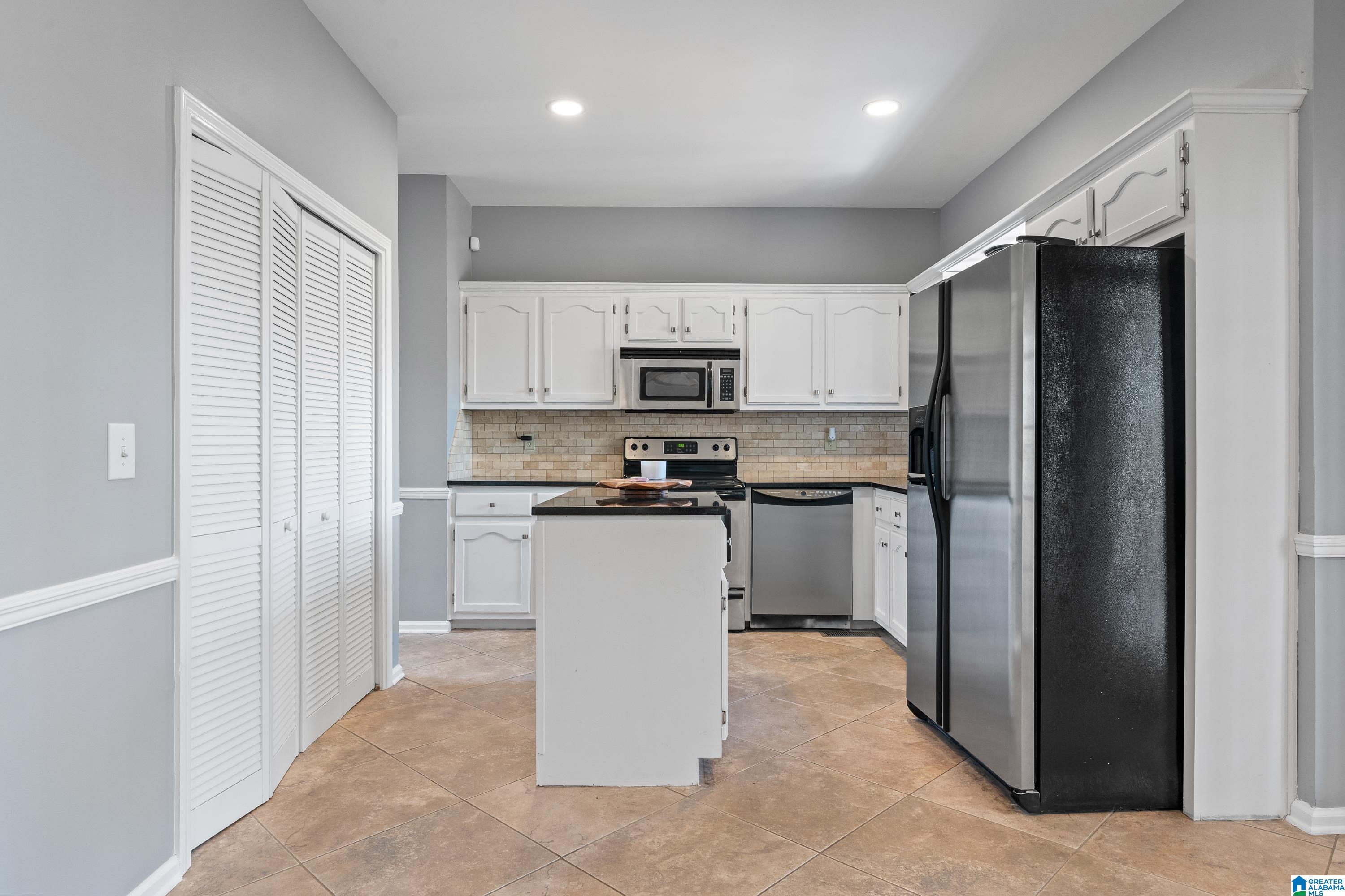 4774 SANDPIPER LANE