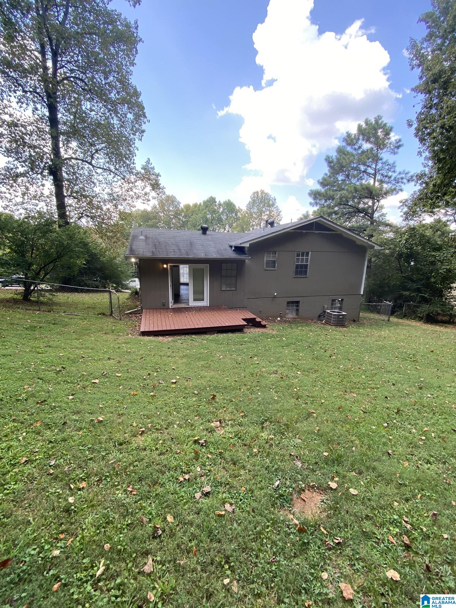 5843 BRENDA DRIVE