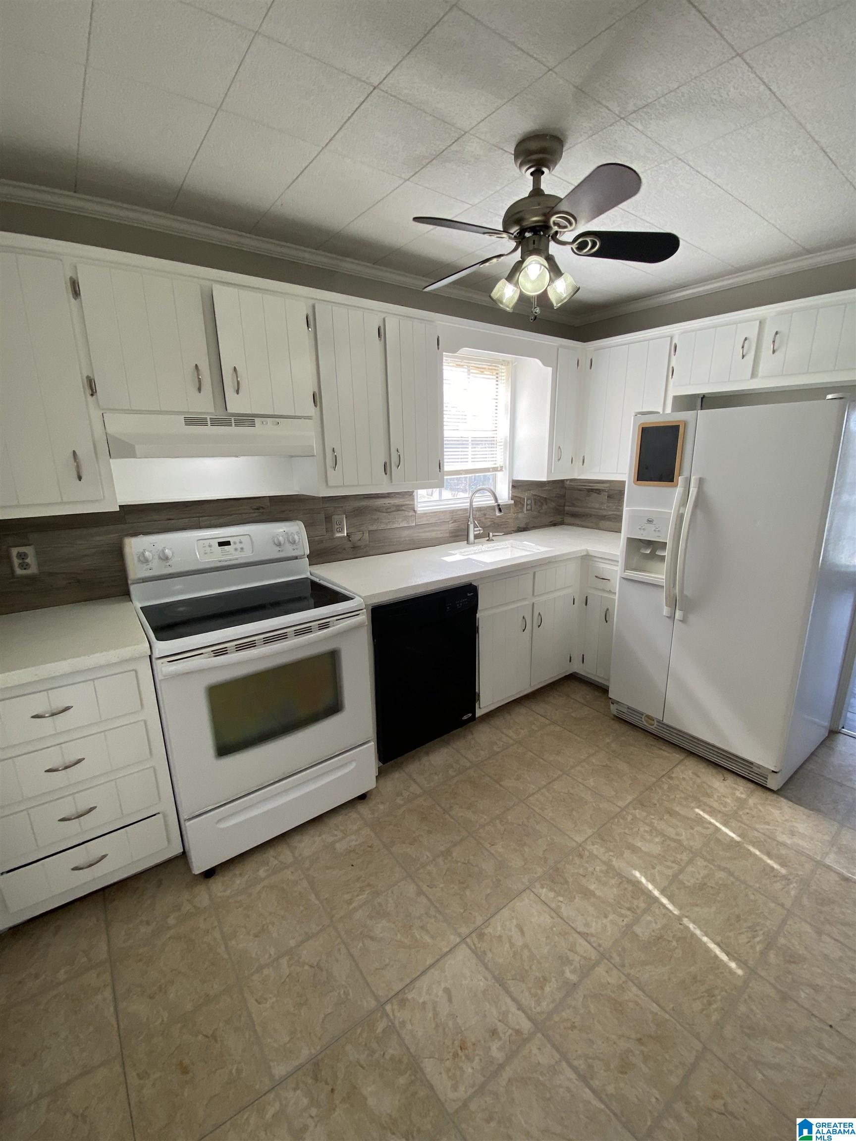 5843 BRENDA DRIVE