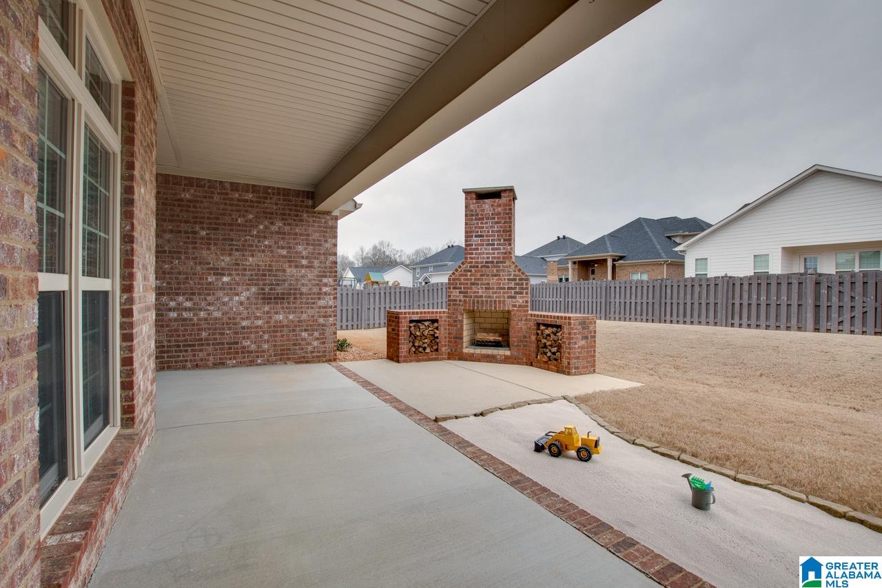 112 AEDRE WAY